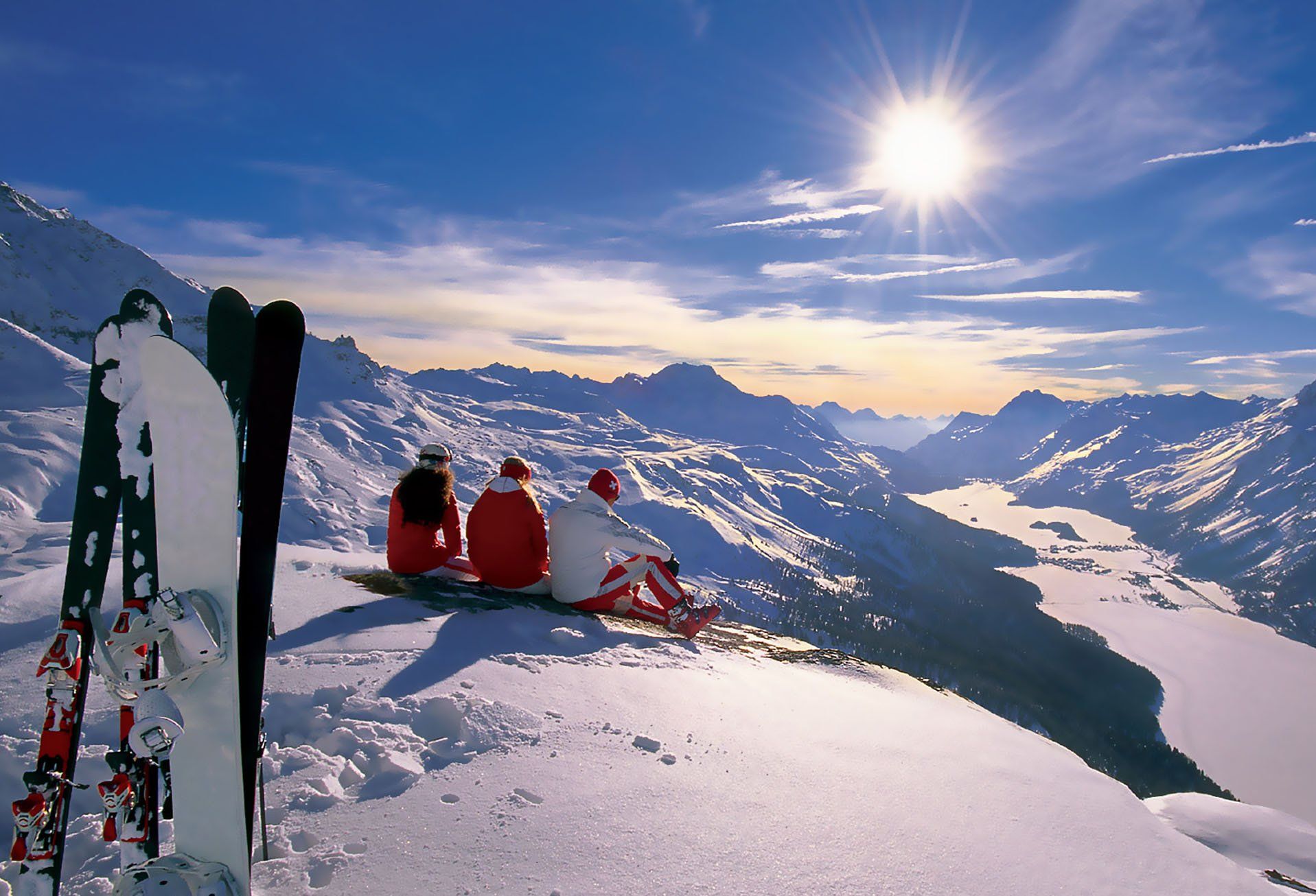 Ski Mountain Wallpaper Top Background