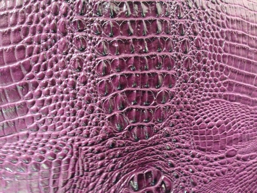 Faux Leather Fabric Embossed Alligator Crocodile Wallpaper