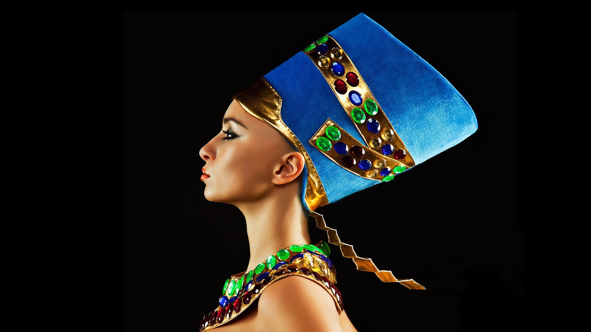 Women Queen Egyptian Head Dress Profile Faces