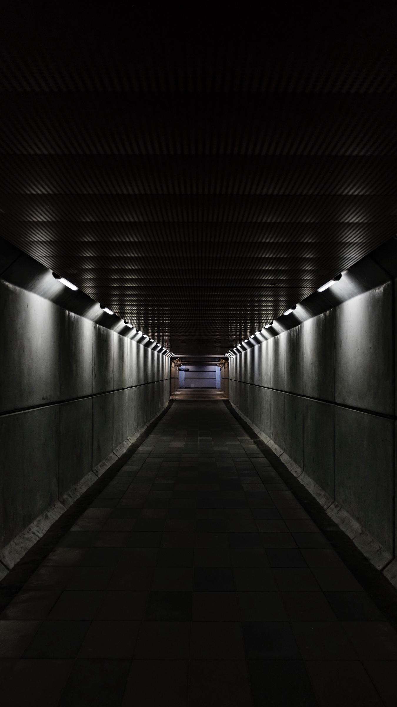 Wallpaper Tunnel Corridor Dark Gray Durr S