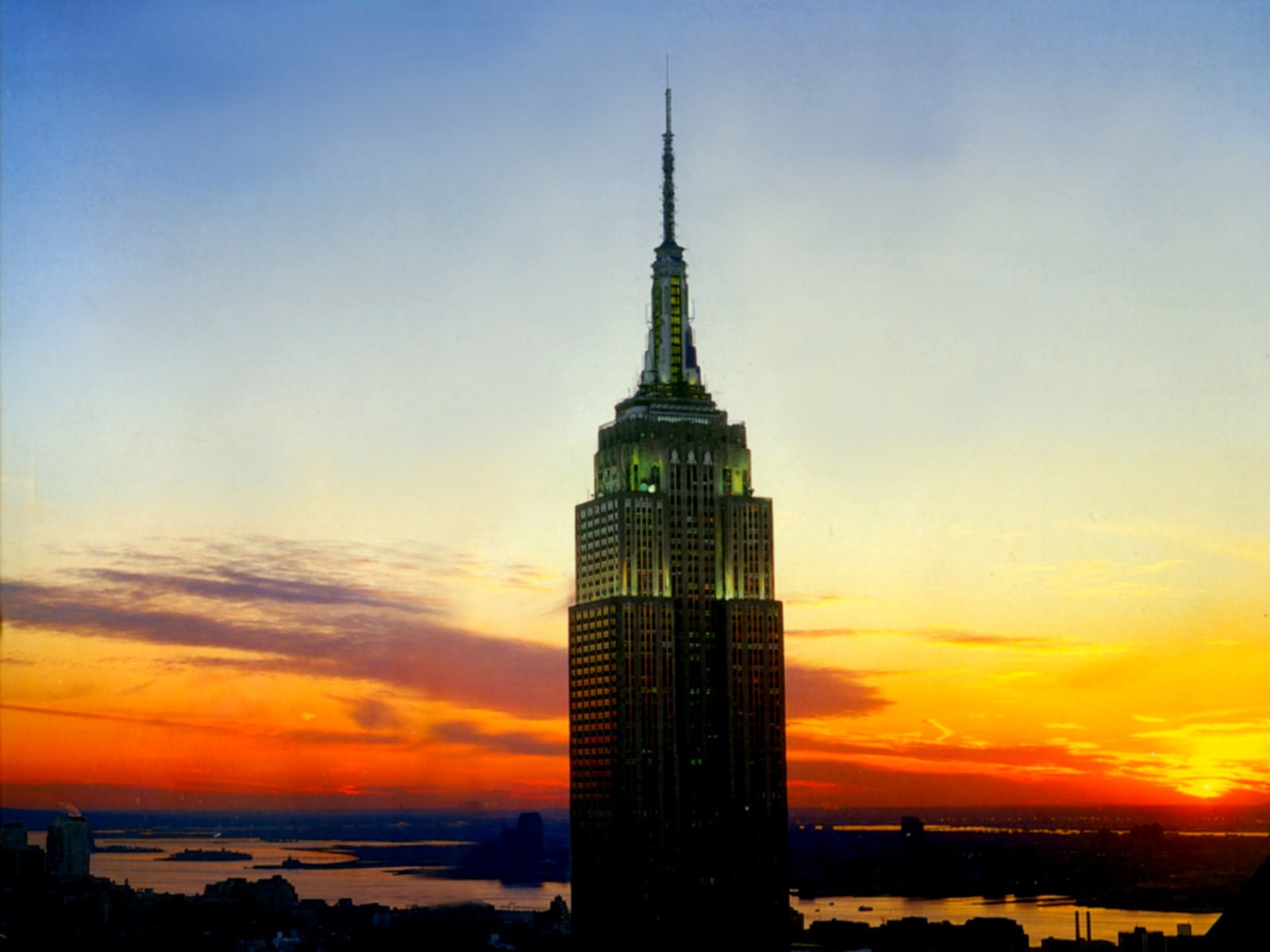 Empire State Building Wallpaper Background