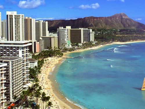 Of Waikiki And Diamond Head Oahu Hawaii Widescreen Wallpaper