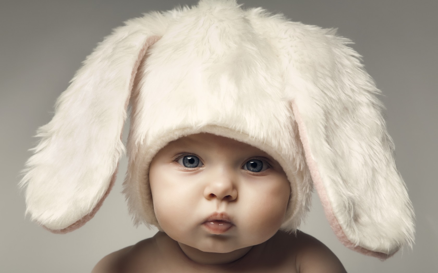 Baby Big Beautiful Blue Eyes Funny Kids Adorable Hats Easter