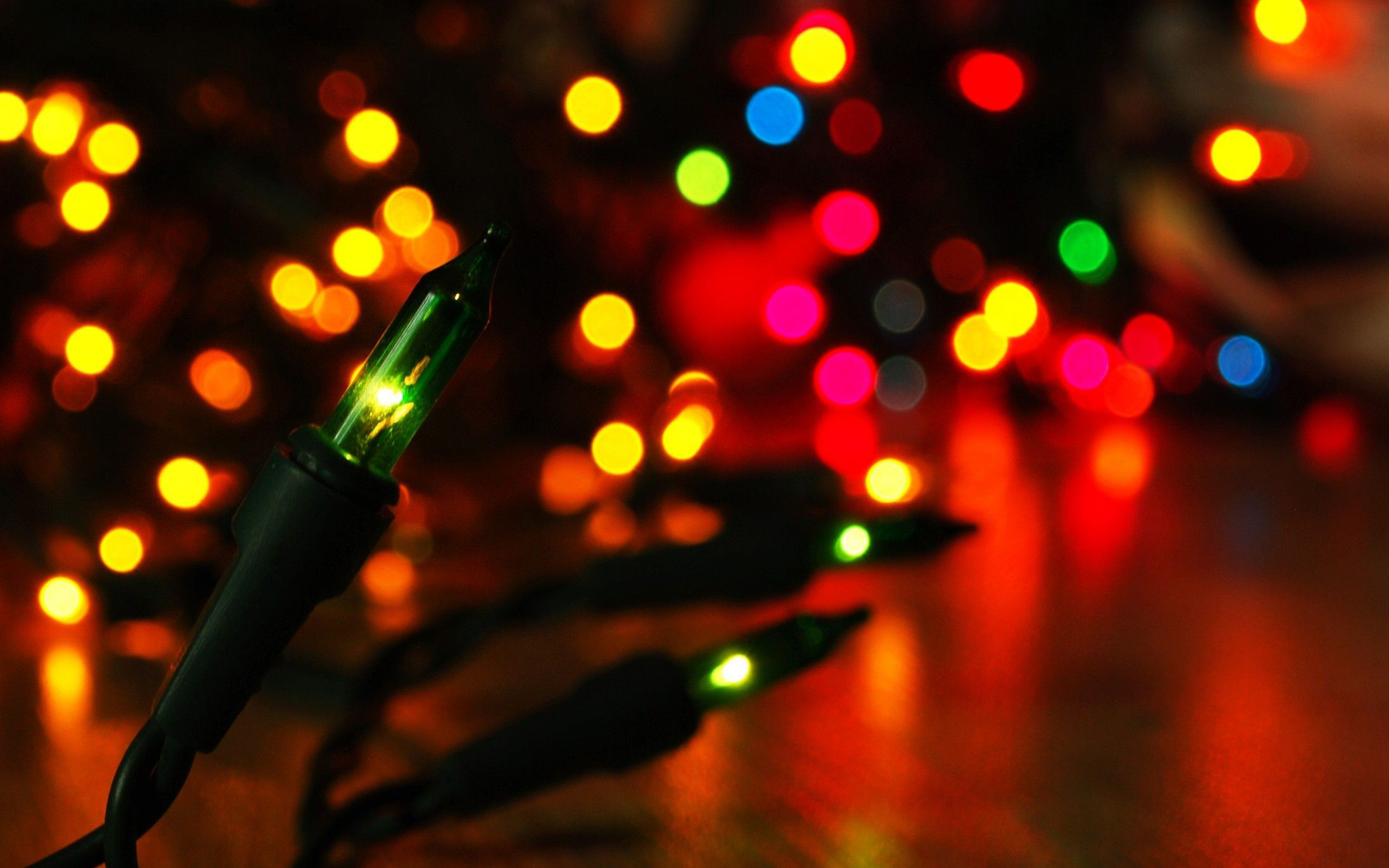 Aesthetic Christmas Lights Wallpaper HD For Pc