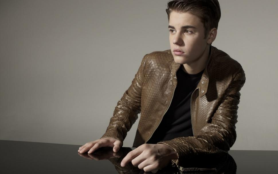 Justin Bieber Cute For Desktop HD Wallpaper Celebrities