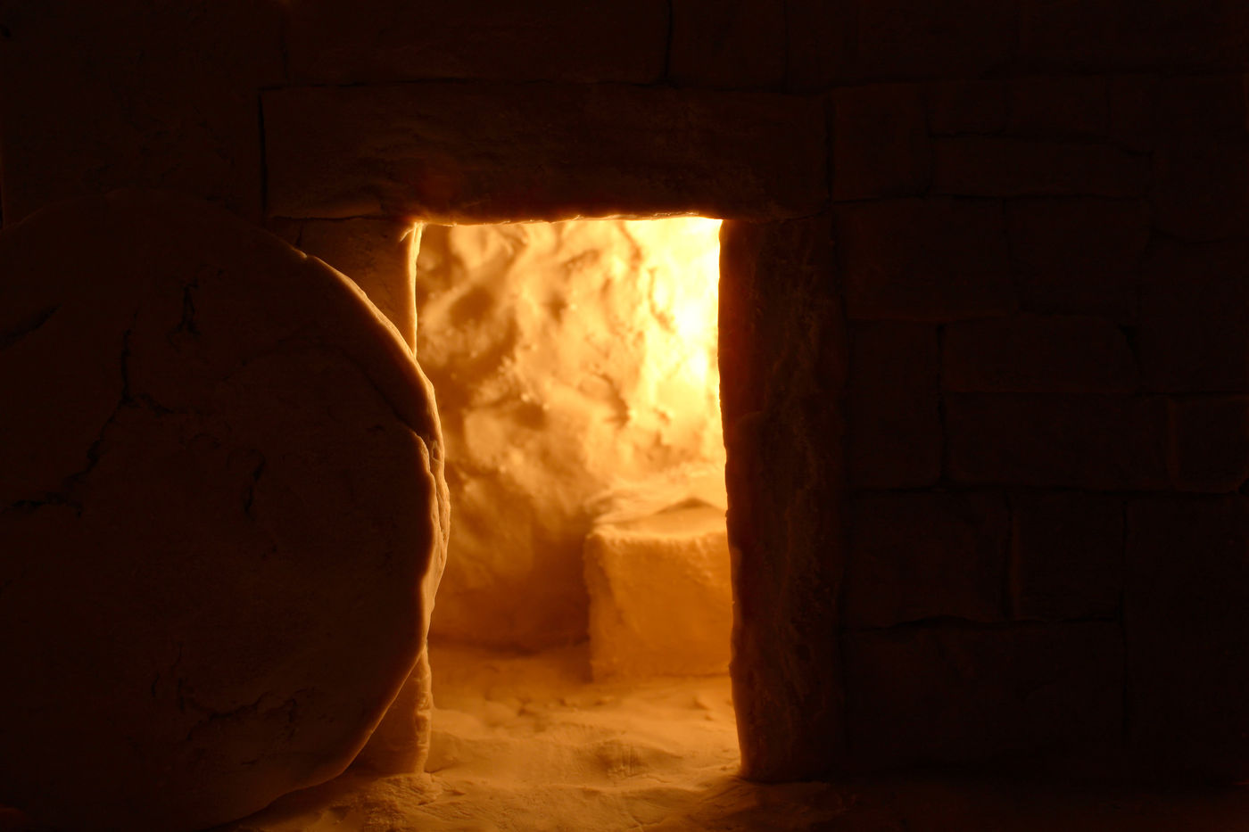 He Is Risen Pic