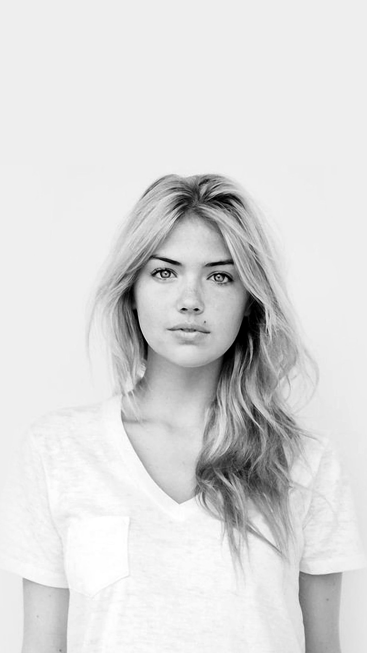 Kate Upton B W Wallpaper For iPhone X On