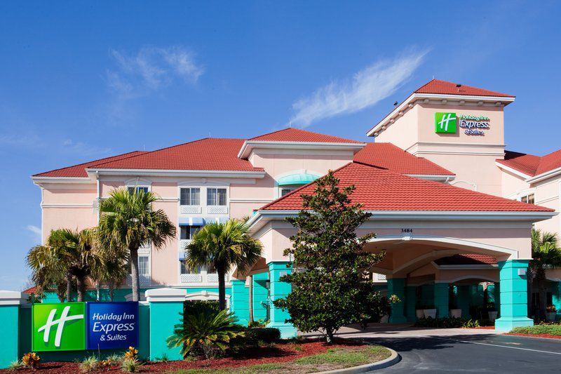 Das Hotel Holiday Inn Express And Suites Orlando Lake Buena Vista East