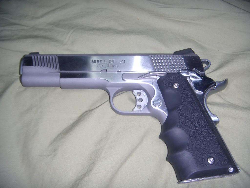 Jericho 9mm Pistol