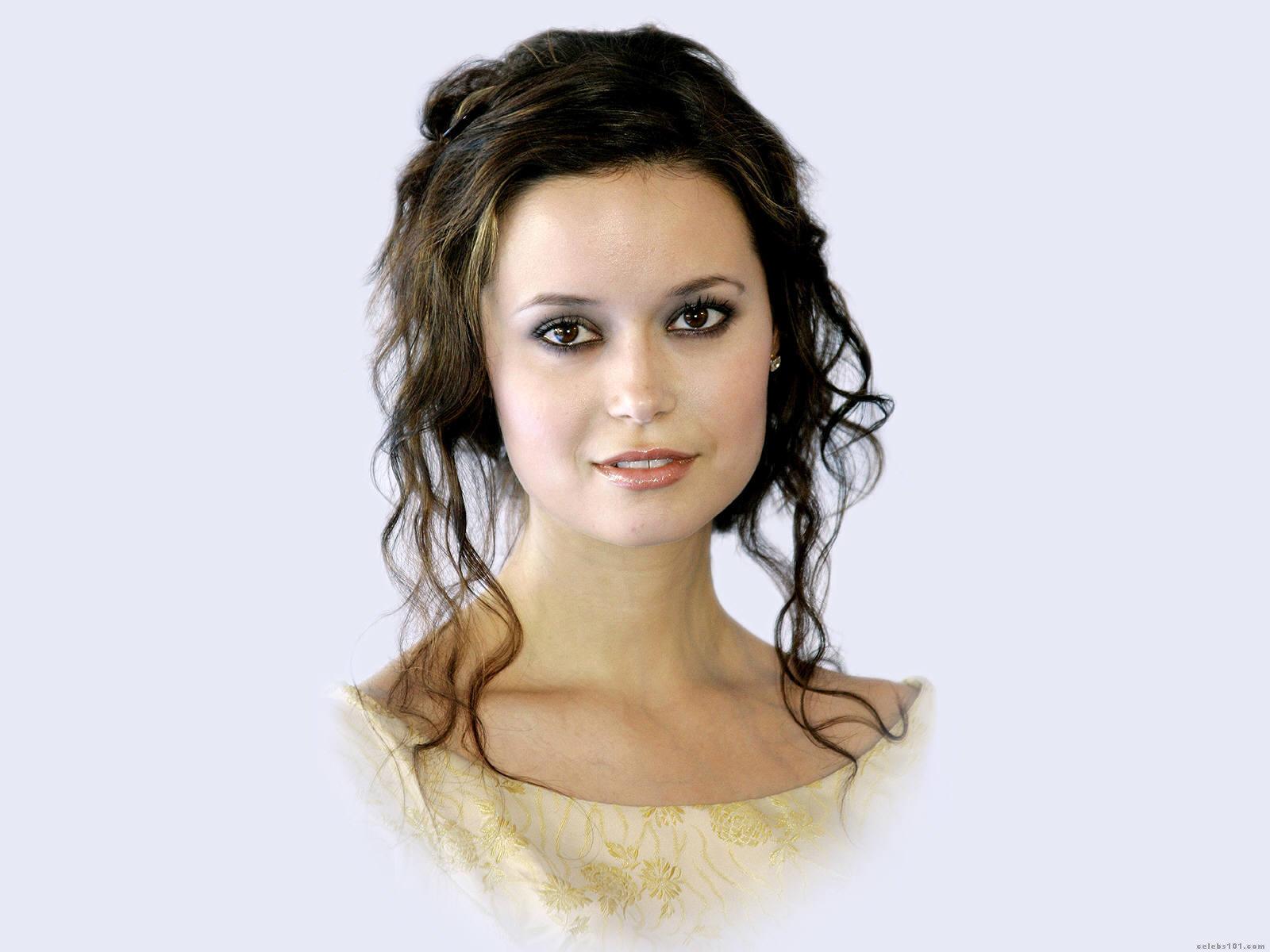 Summer Glau High Quality Wallpaper Size Of