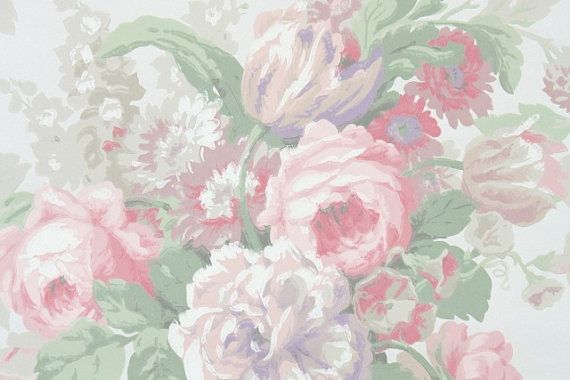 Wallpaper Floral With Large Cottage Chic Cabbage Roses