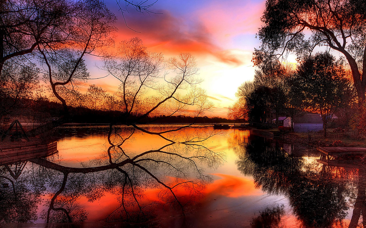 Reflection In The Water Beautiful Scenery Wallpaper