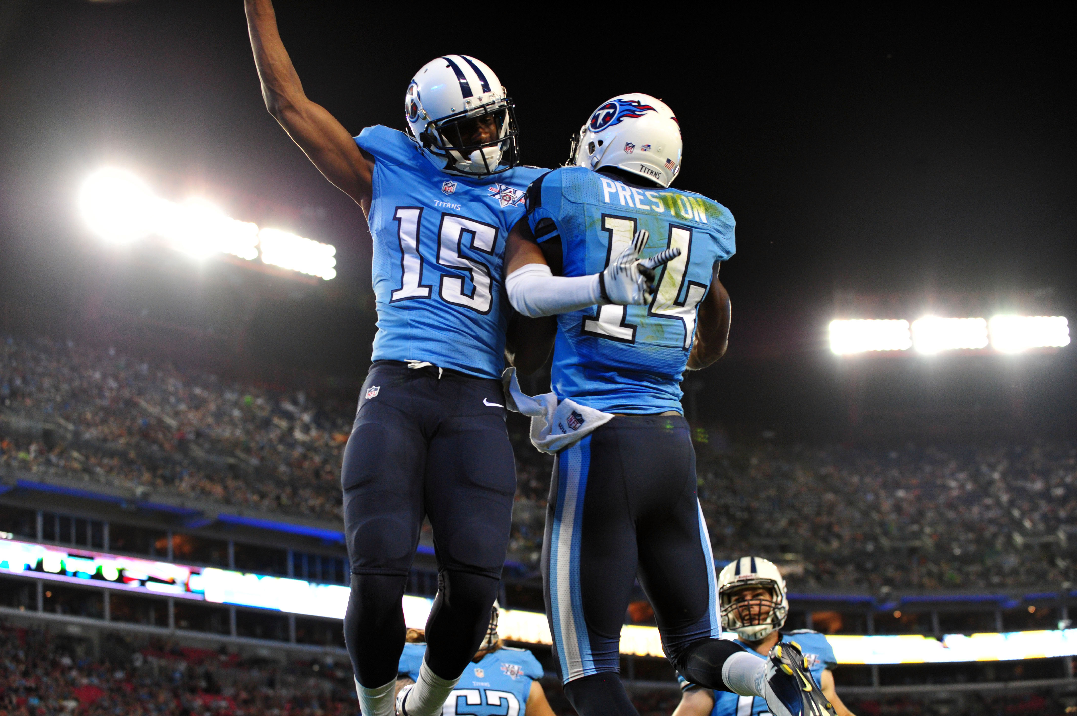 Tennessee Titans Nfl Football Dh Wallpaper Background