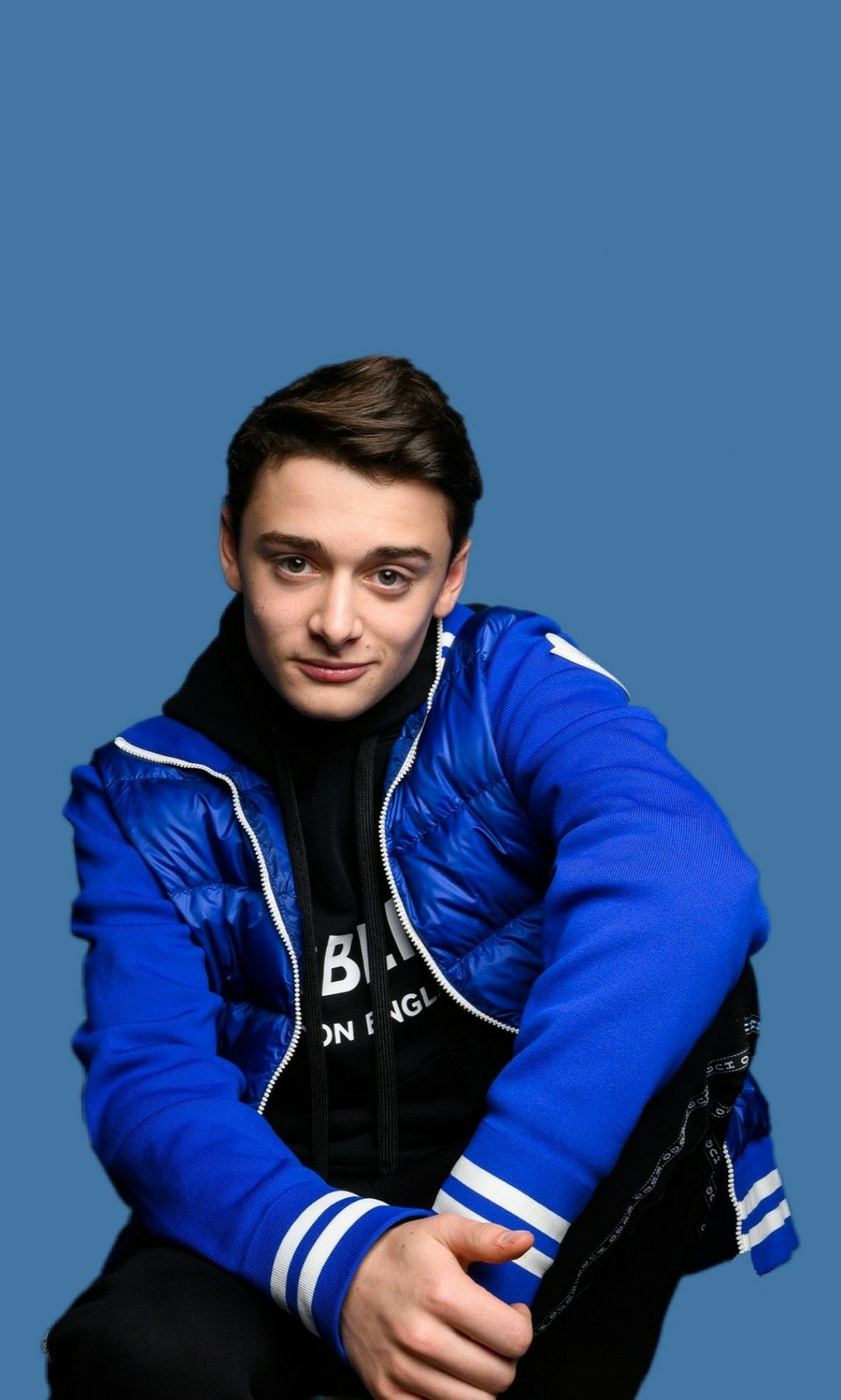 Noah Schnapp Wallpaper