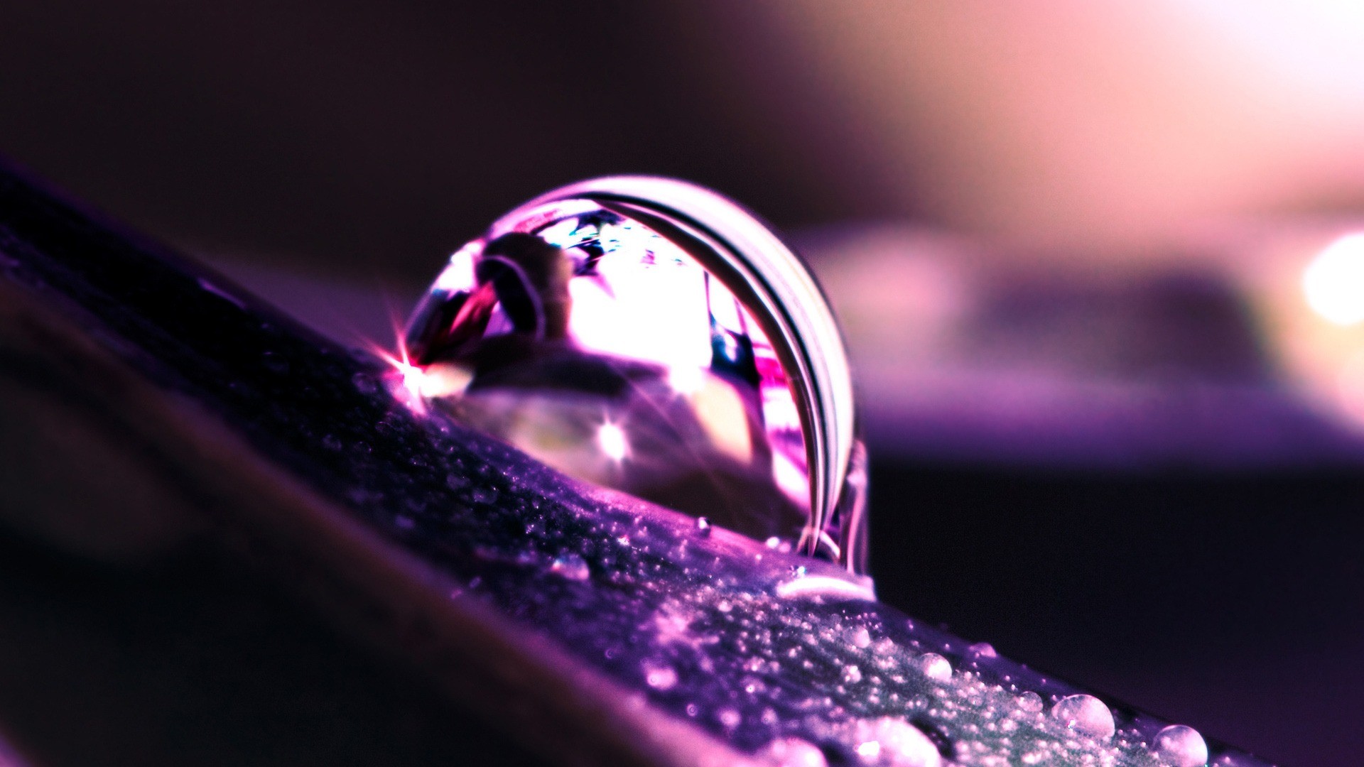 Water Droplets Wallpaper