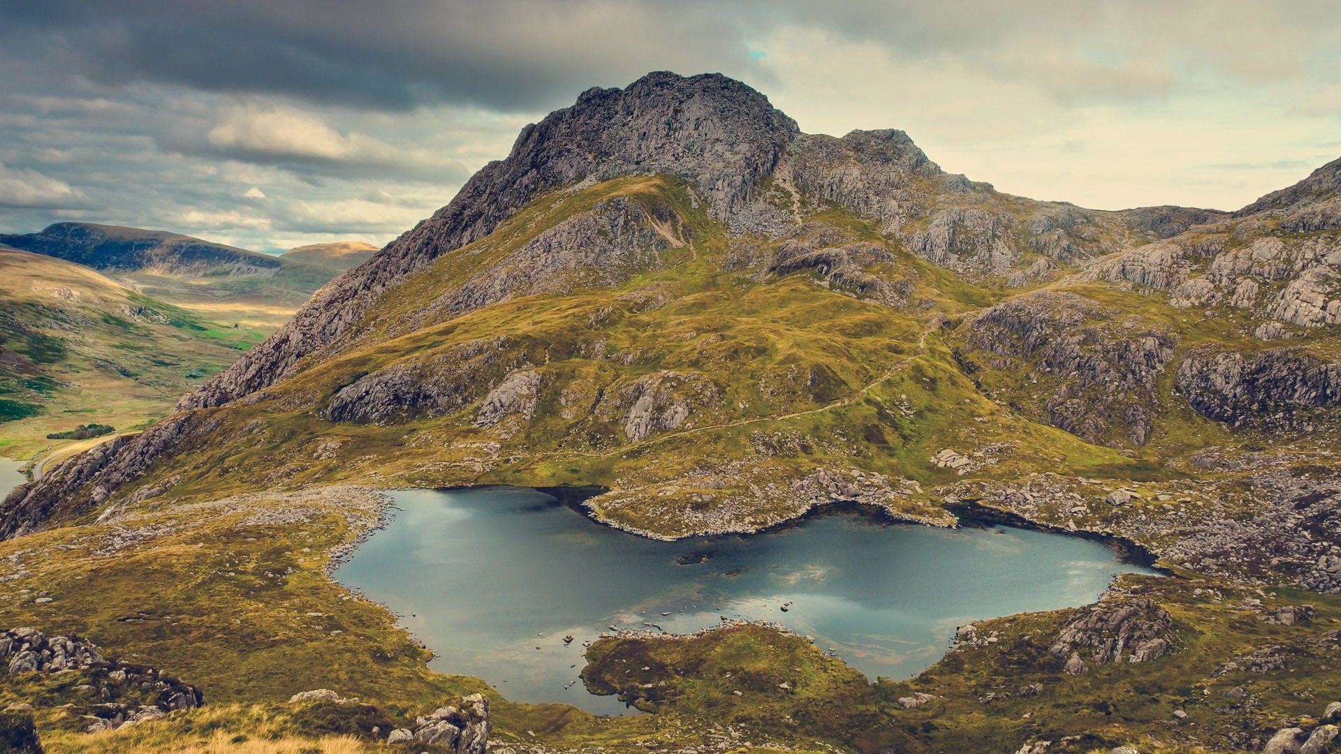 Wales Wallpaper Pictures