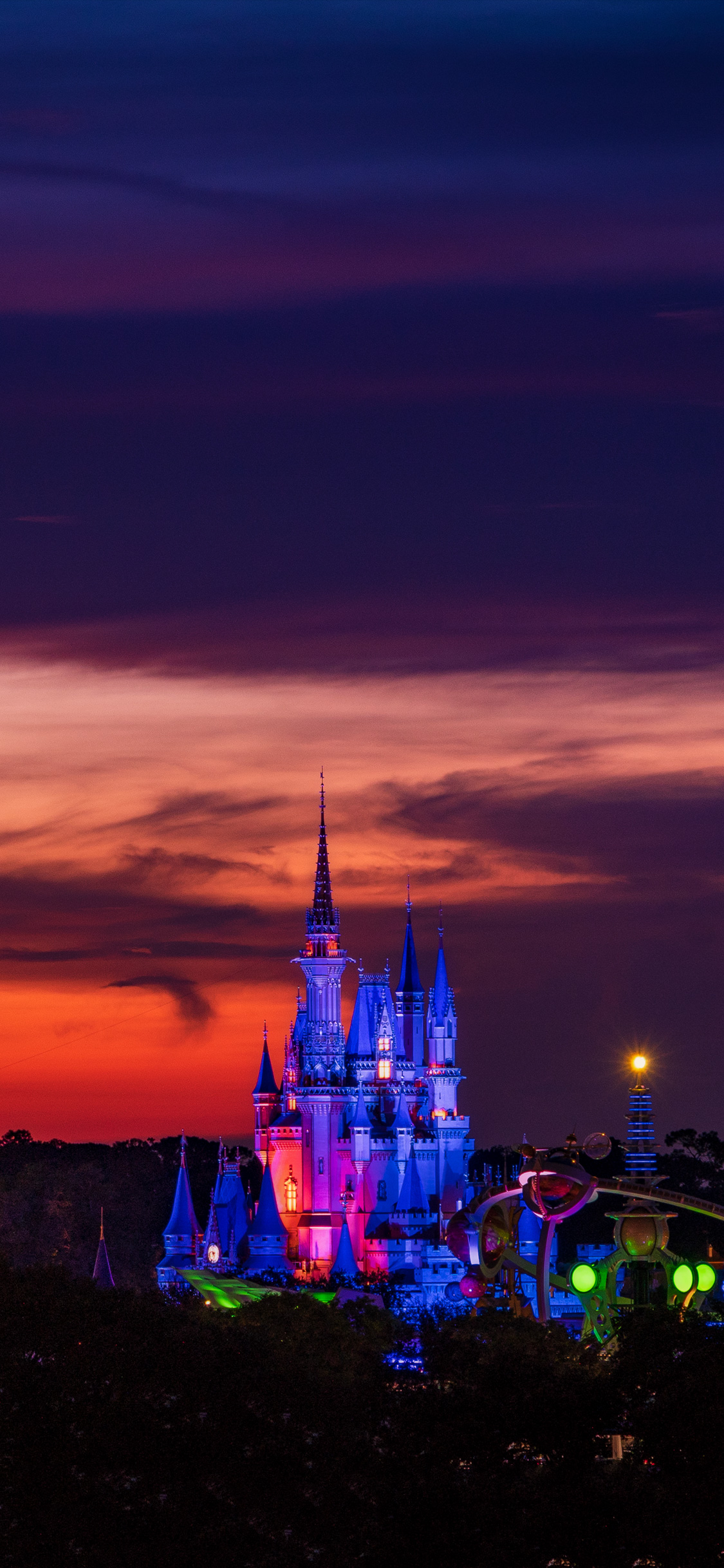 Disney iPhone Wallpaper Tourist
