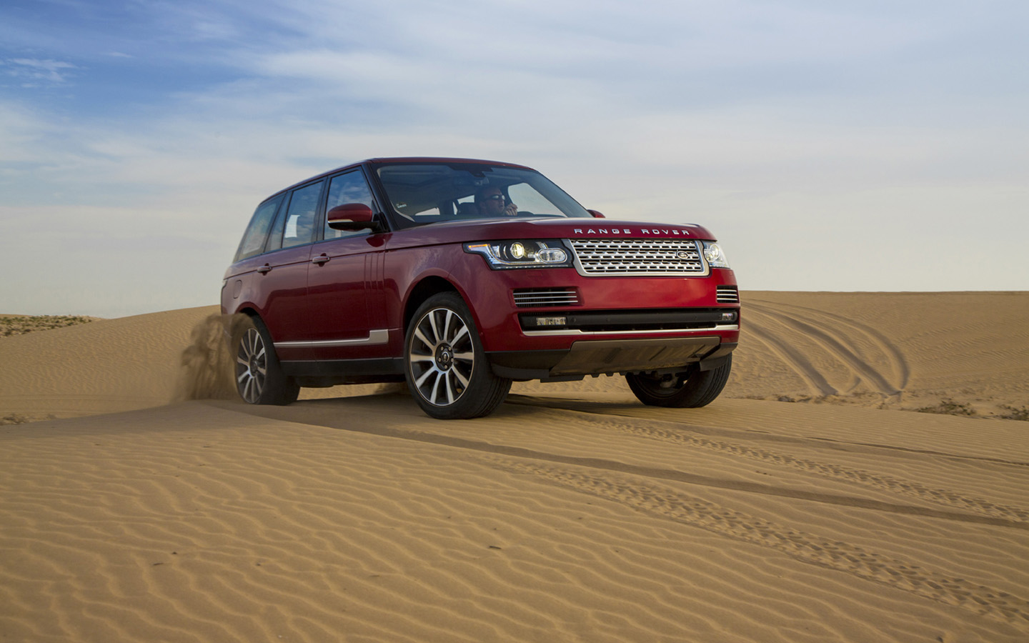 Land Rover Range In Morocco Red Sand Jpg