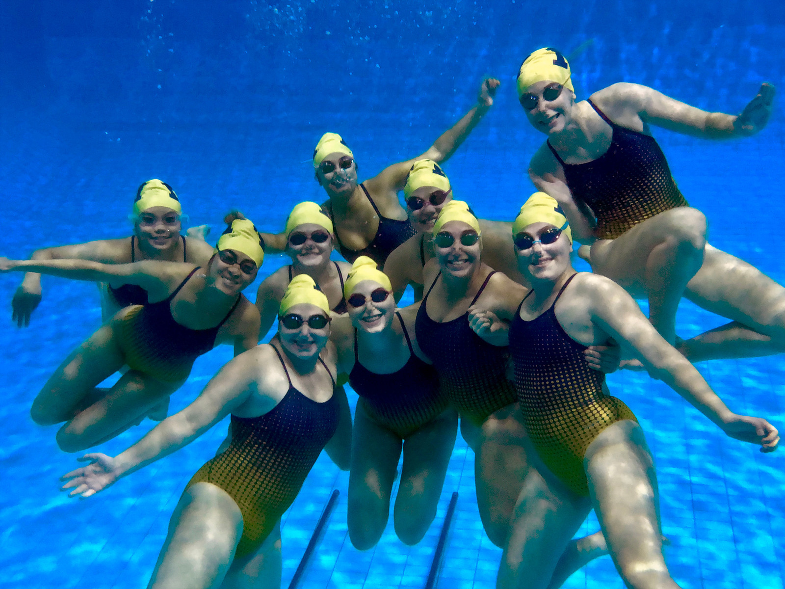 Synchronized Swimming Wallpaper