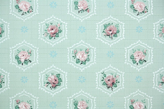1930s Vintage Wallpaper   Floral Wallpaper with Pink Roses in Little 570x380