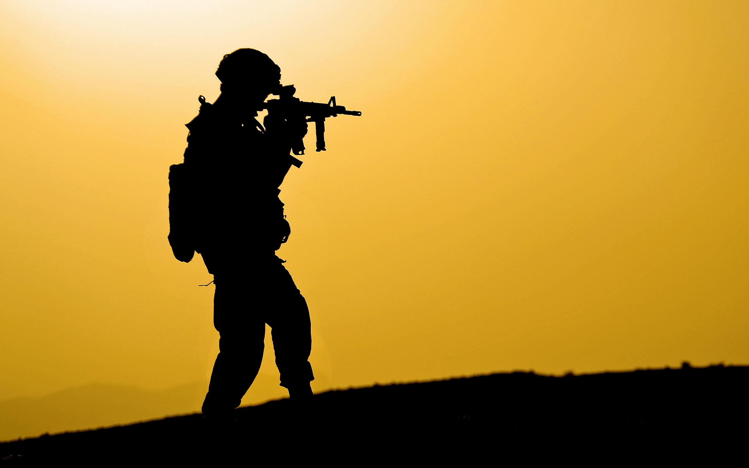 Soldier Silhouette Background Wallpaper