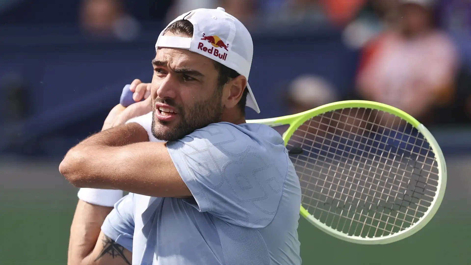 Matteo Berrettini Guarda Avanti E Medita Il Riscatto Wallpaper