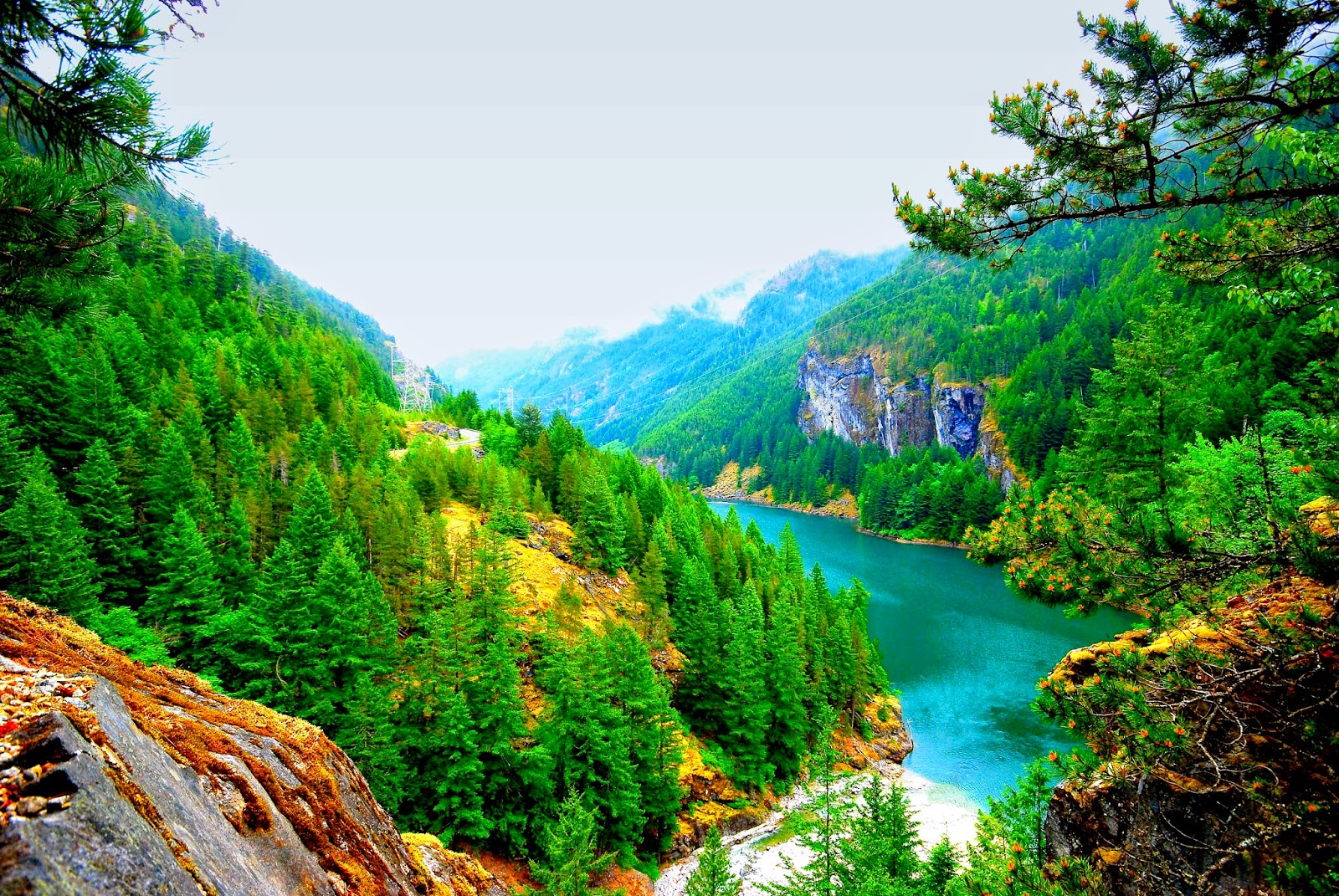 HD Wallpapers Mountain Hill Down River View HD Wide 1600x1071