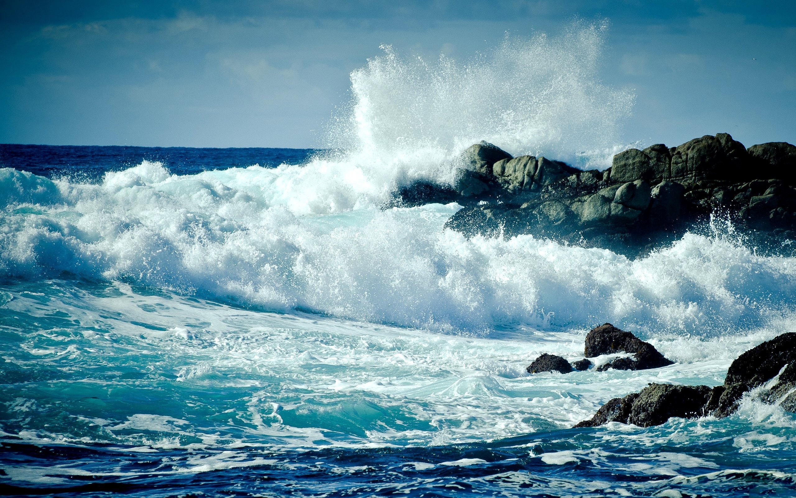 Sea Ocean Splashes Rocks Dark Blue Excitement Stock Photos