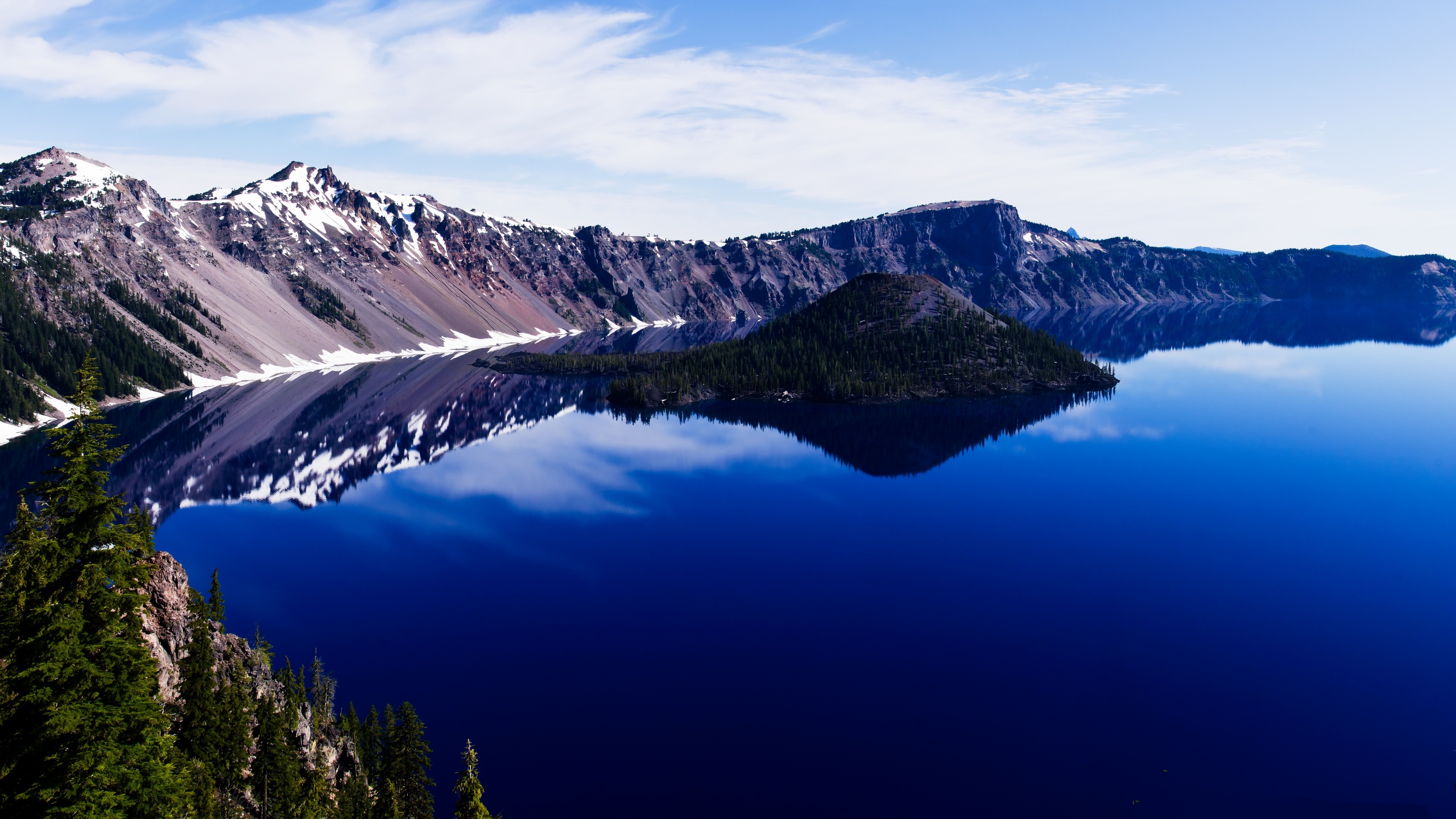 Crater Lake Background HD