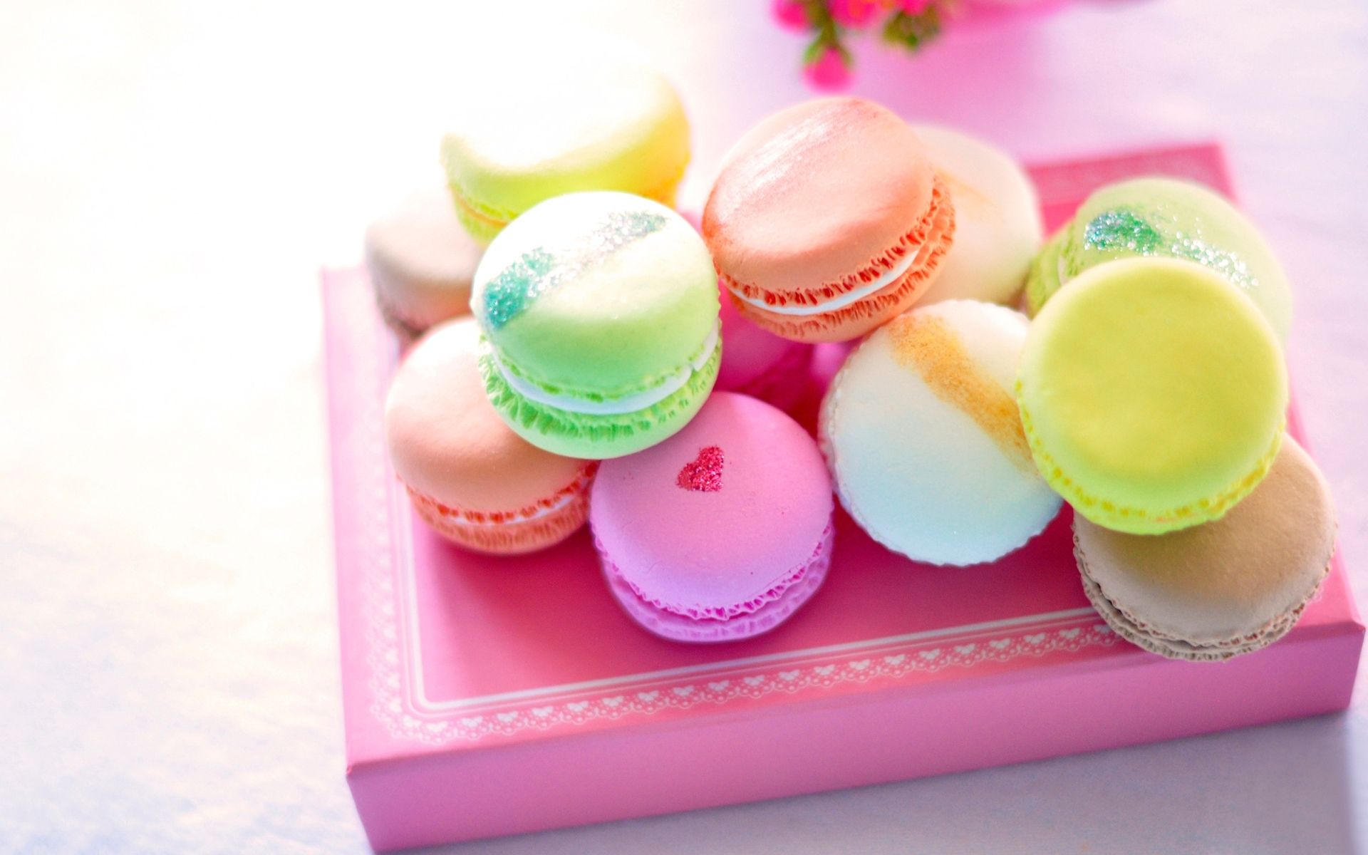 Colorful Macarons Gift Food Image Picture Desktop HD