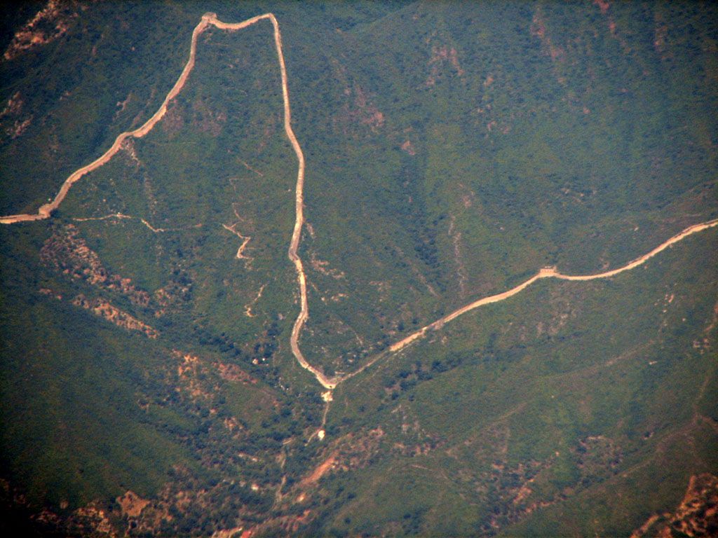 great wall of china from satellite view