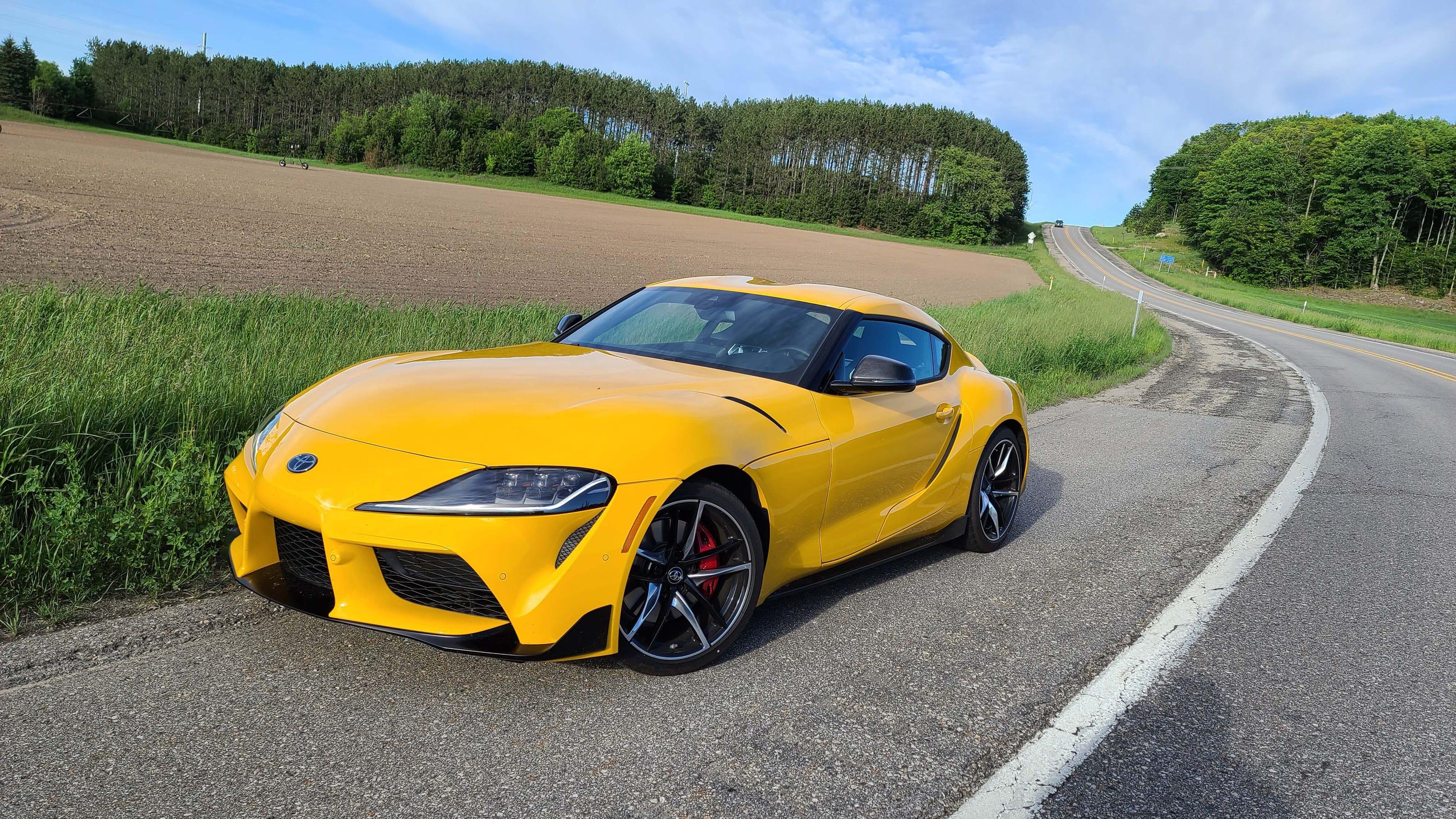 Review Toyota Supra is a head turner