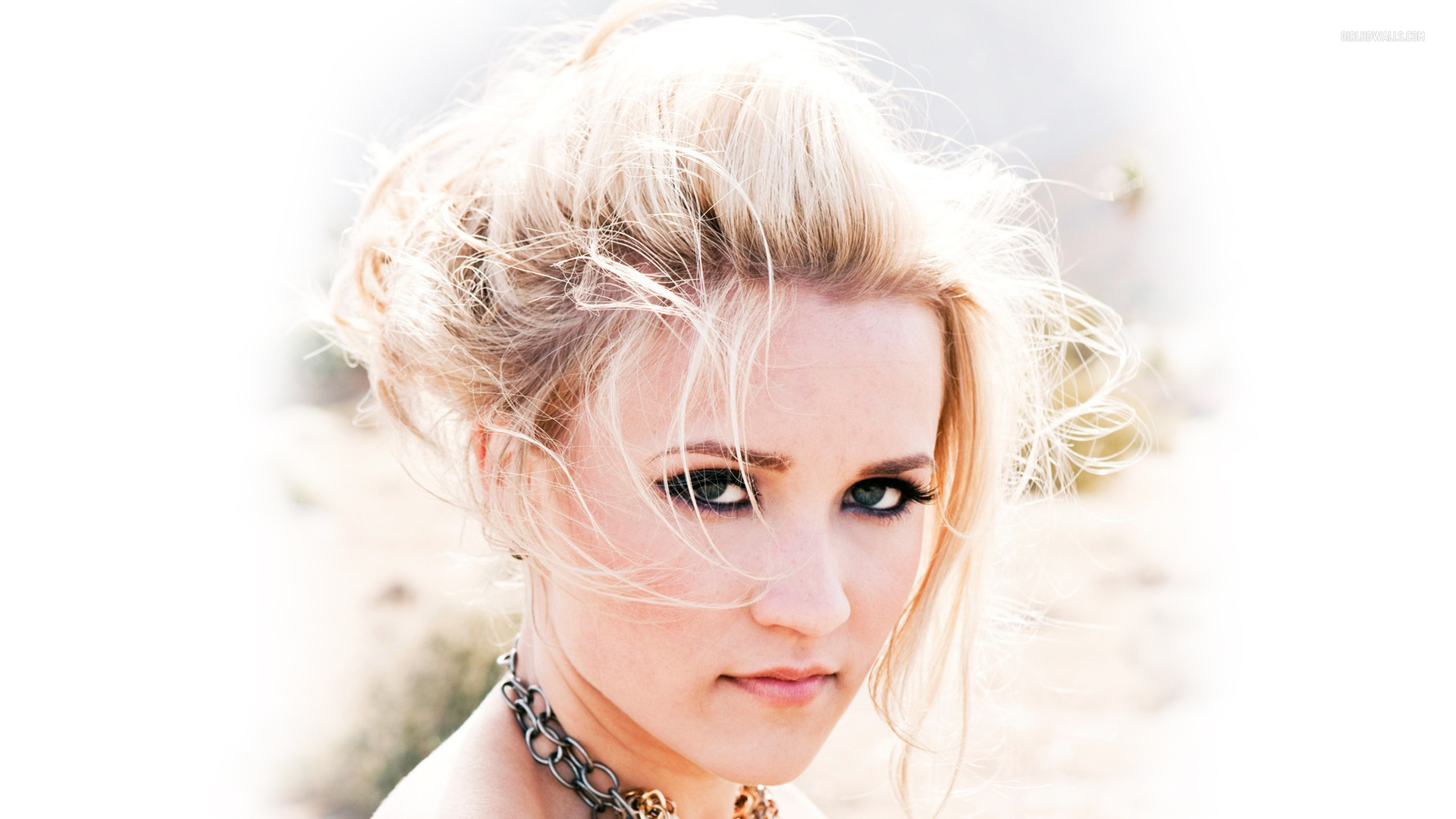 Emily Osment Wallpaper High Resolution And Quality