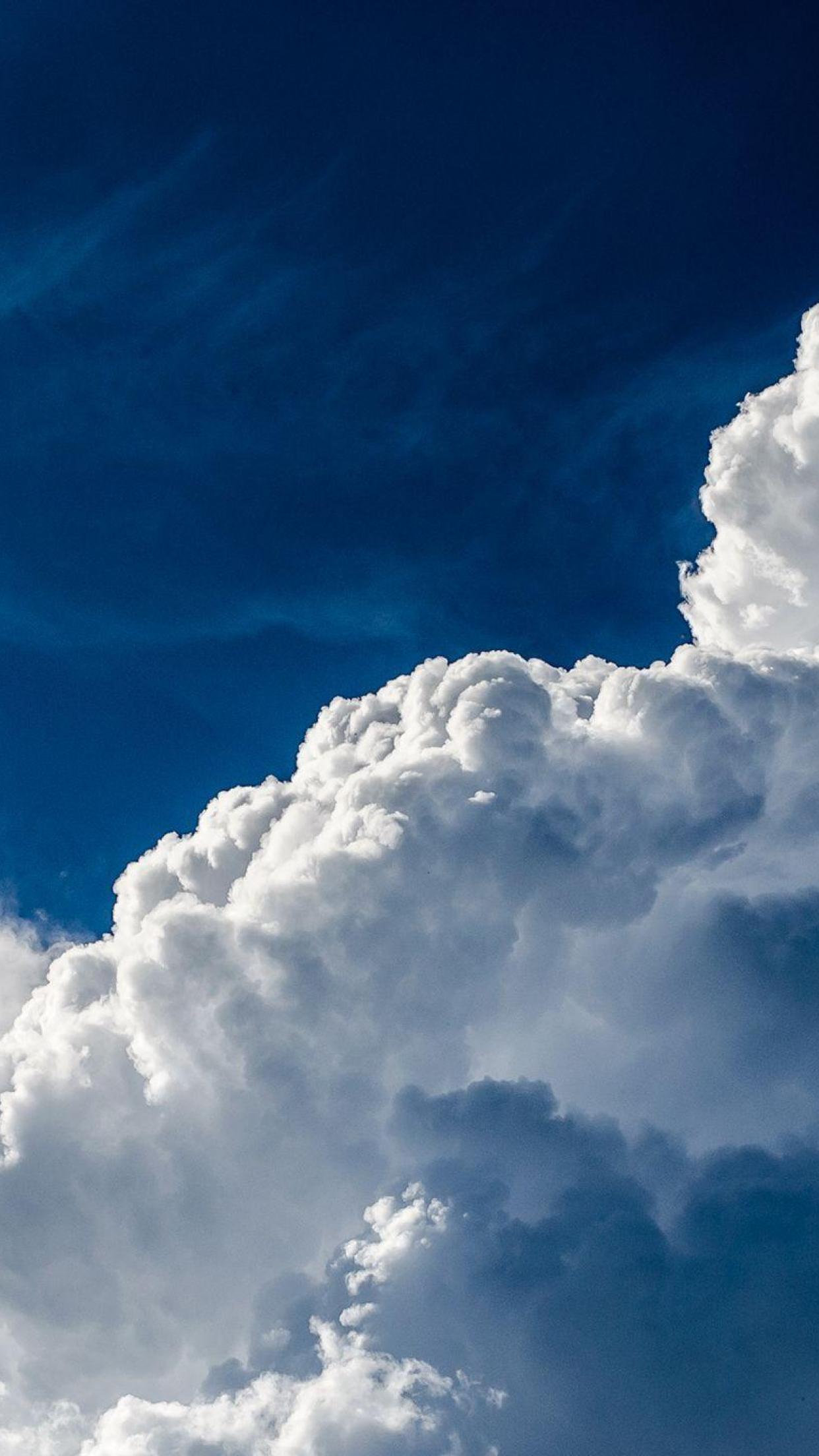 Clouds iPhone Wallpaper