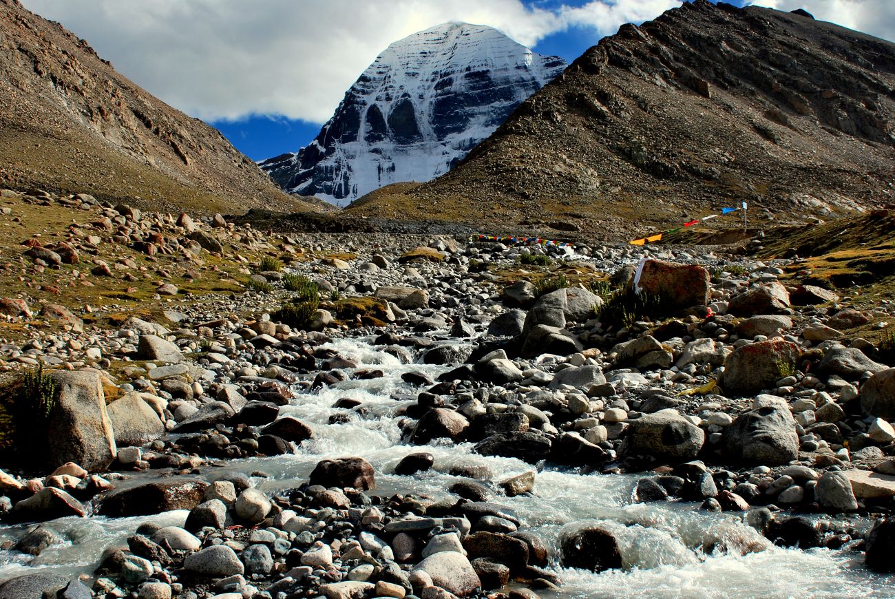 Mount Kailash Kailash Mansarovar   Mount Kailash   1300x870