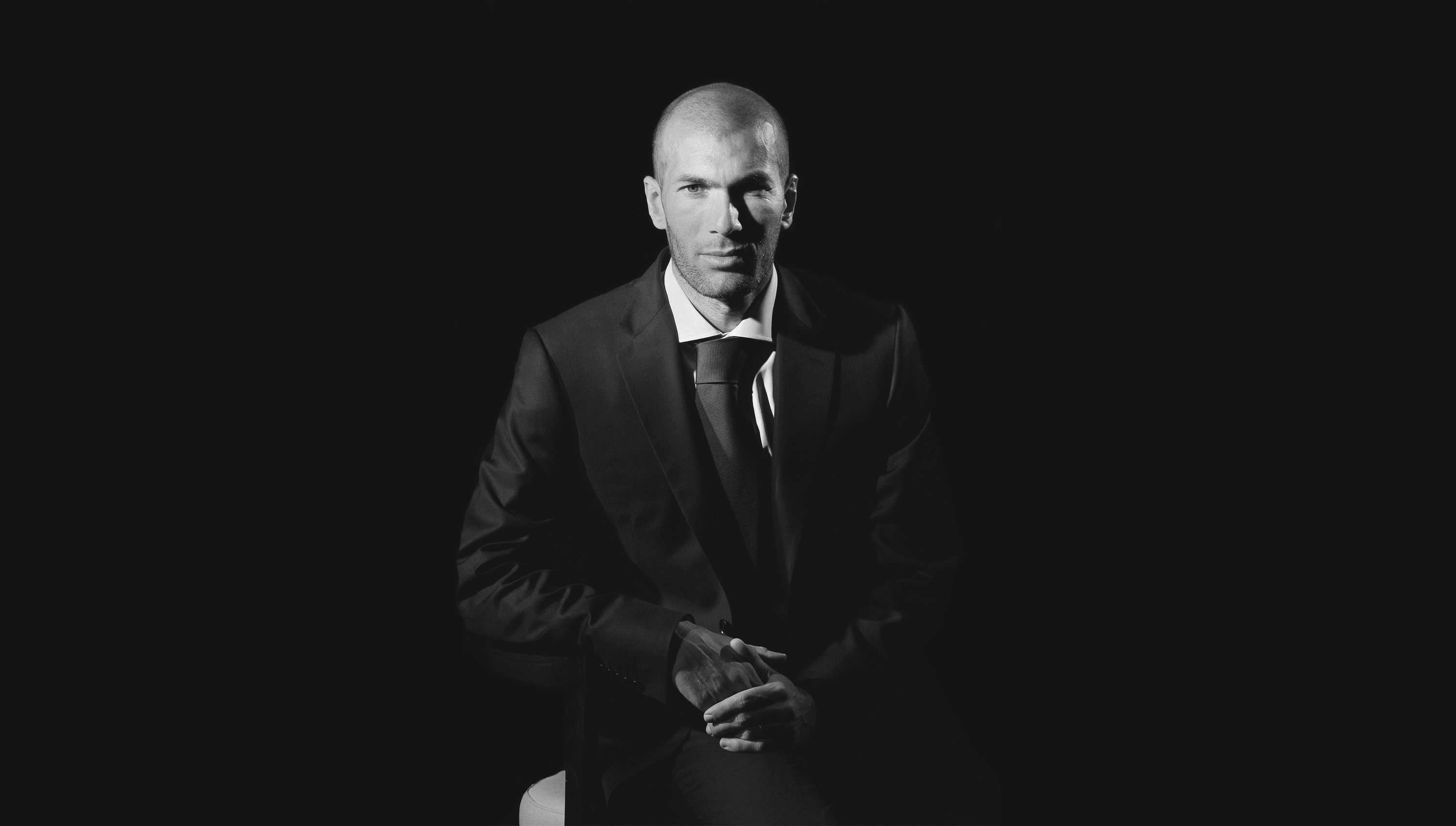 Zinedine Zidane Zidande Zizou Footballer Background Black Man