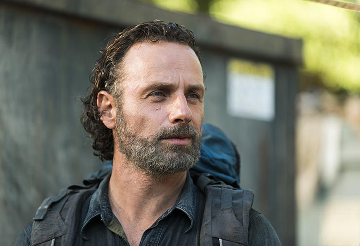 The Walking Dead S Andrew Lincoln Says Season Finale