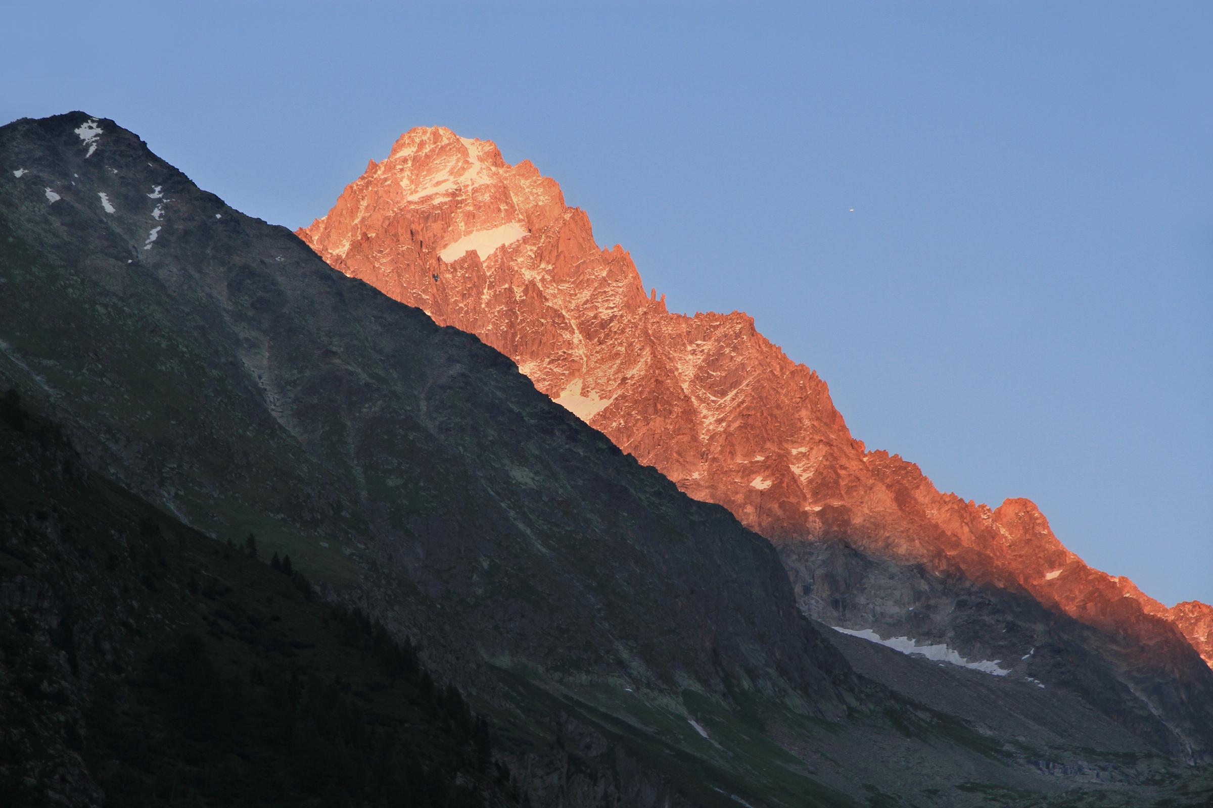 Alpenglow Wallpaper For Android Apk