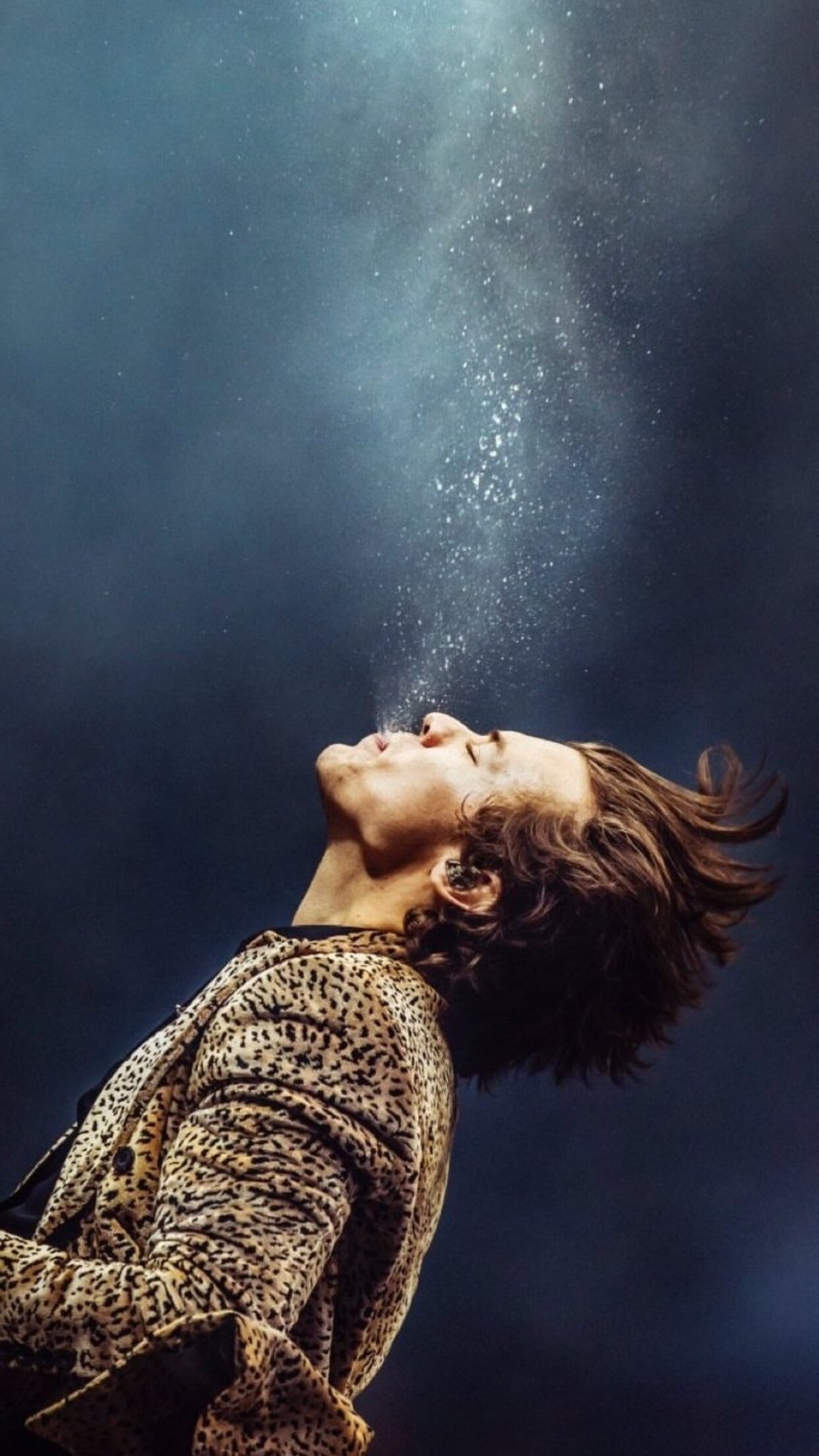 Harry Styles Golden Wallpaper