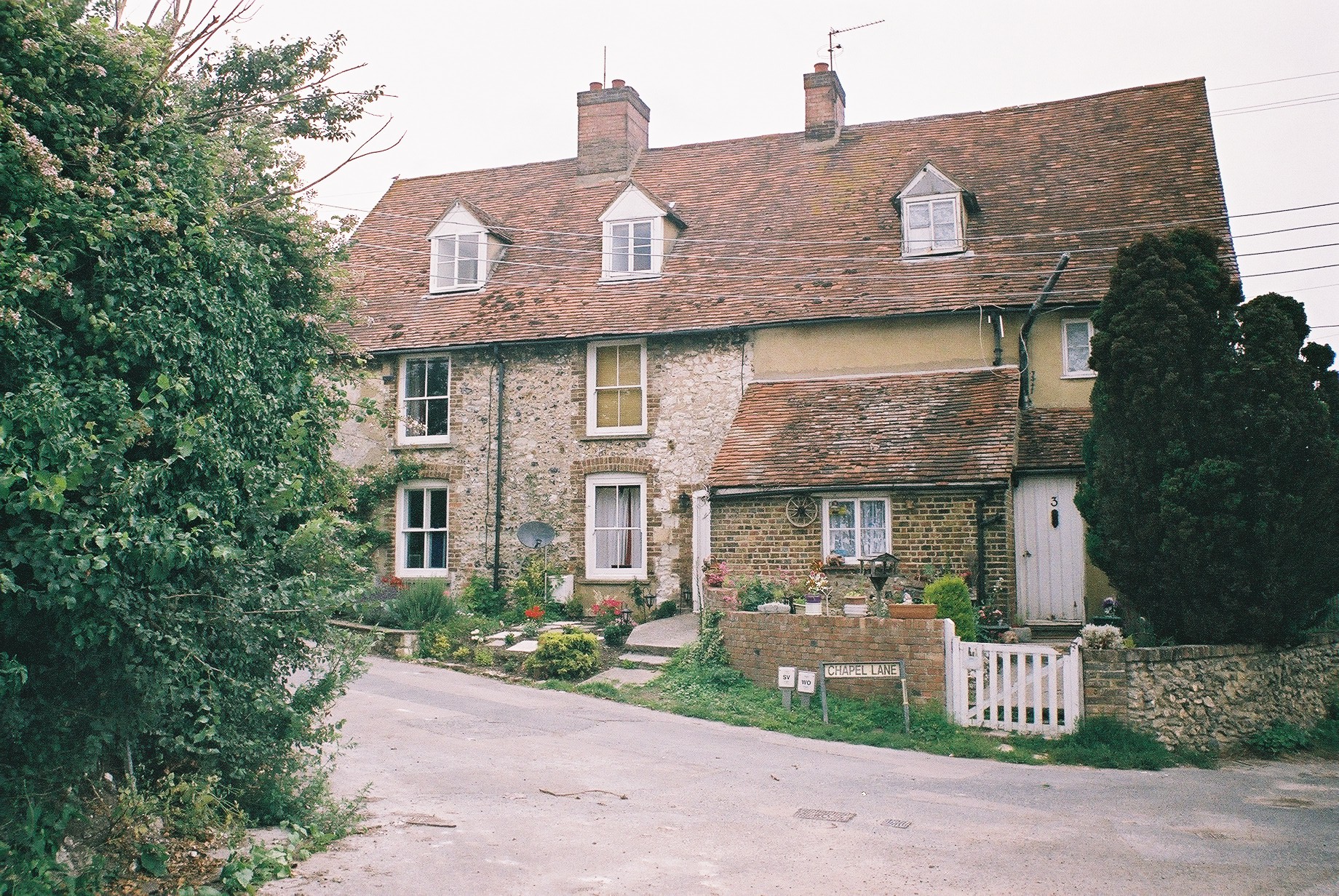 Country Cottages Wallpaper