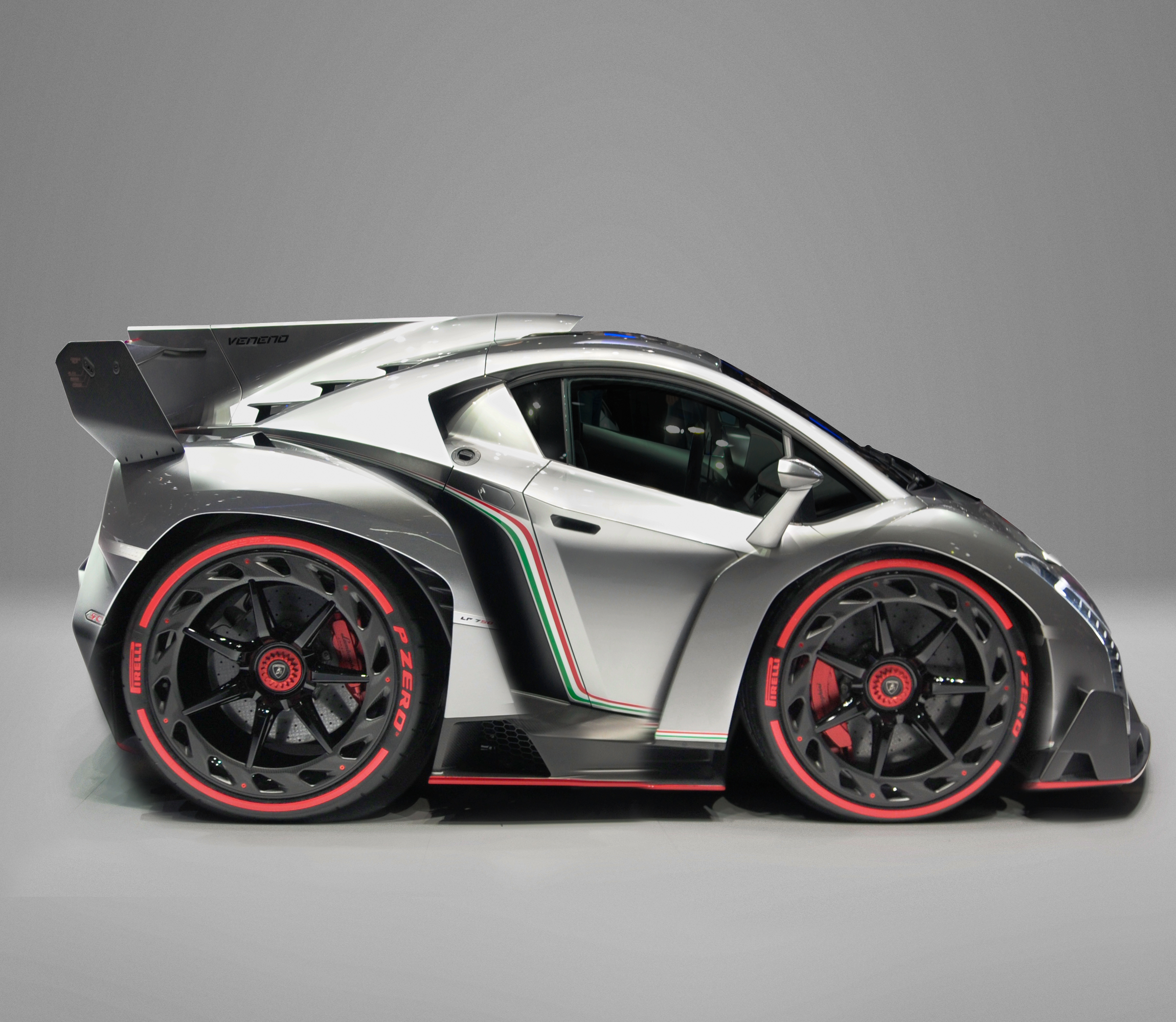 Lamborghini Veneno Concept Car
