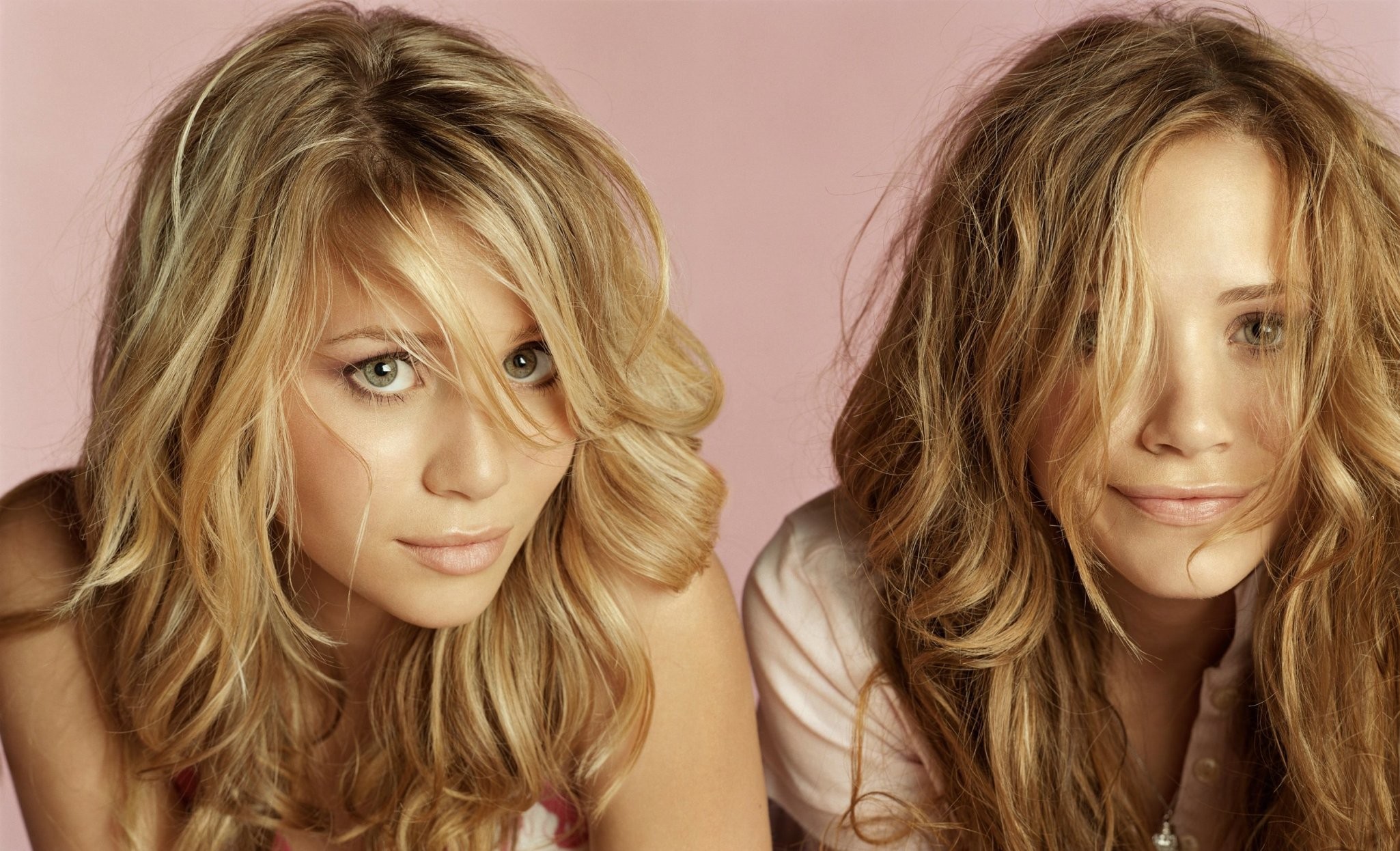 Celebrity Olsen Twins Wallpaper