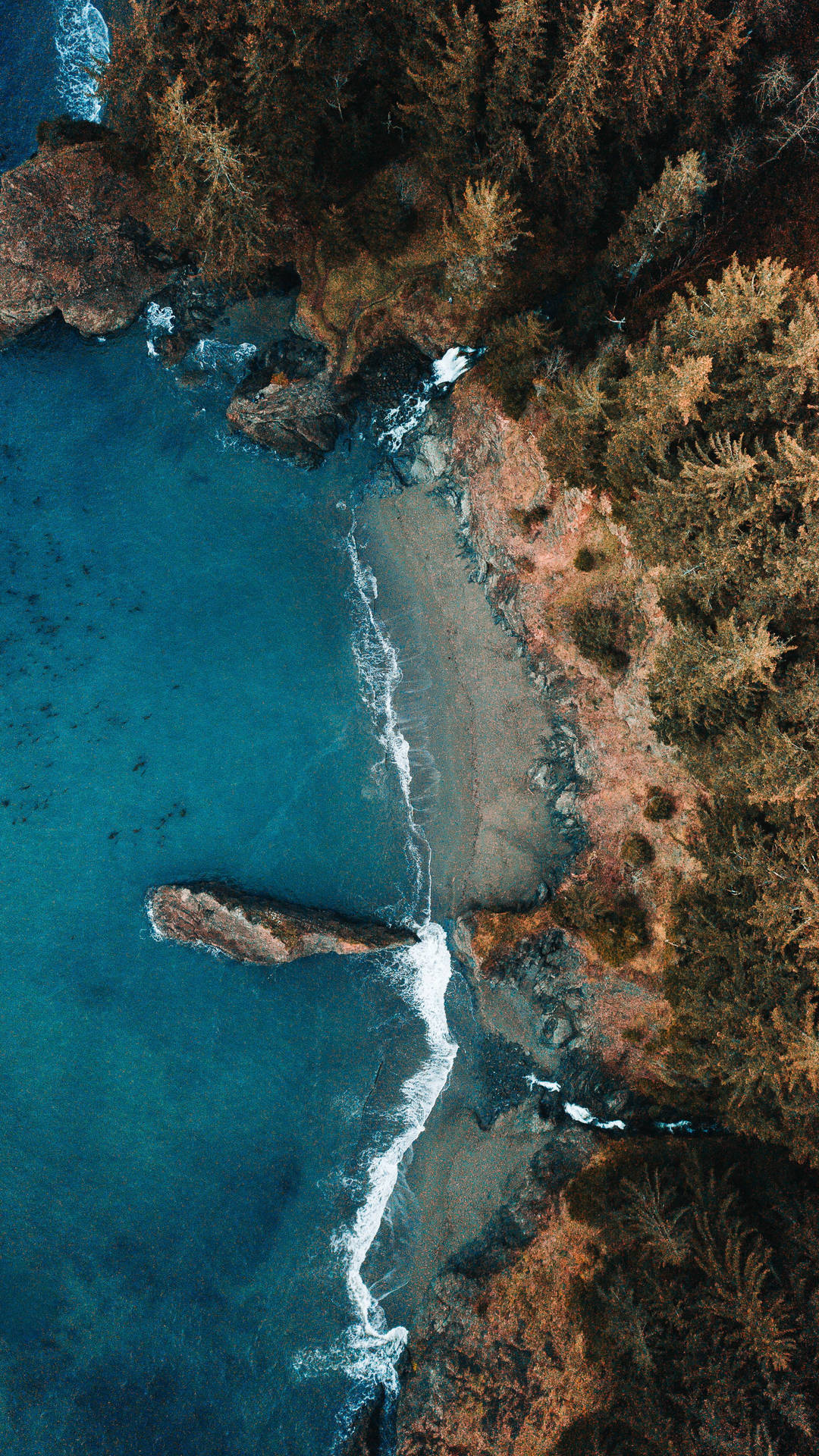 Beautiful Beach Scenery For iPhone Screens Wallpaper