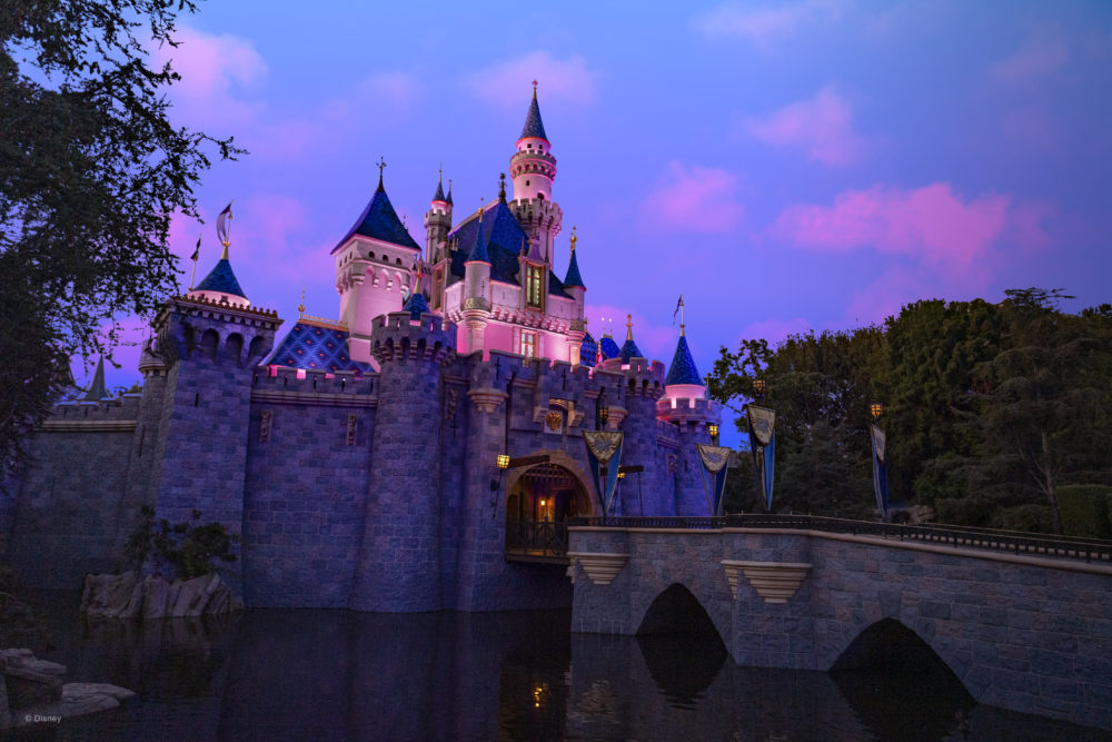 Photos Disneyland Resort Releases Photopass Wallpaper Of