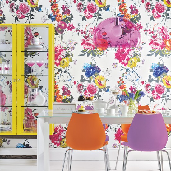 Decorating With Oversized Florals Of The Best Ideas