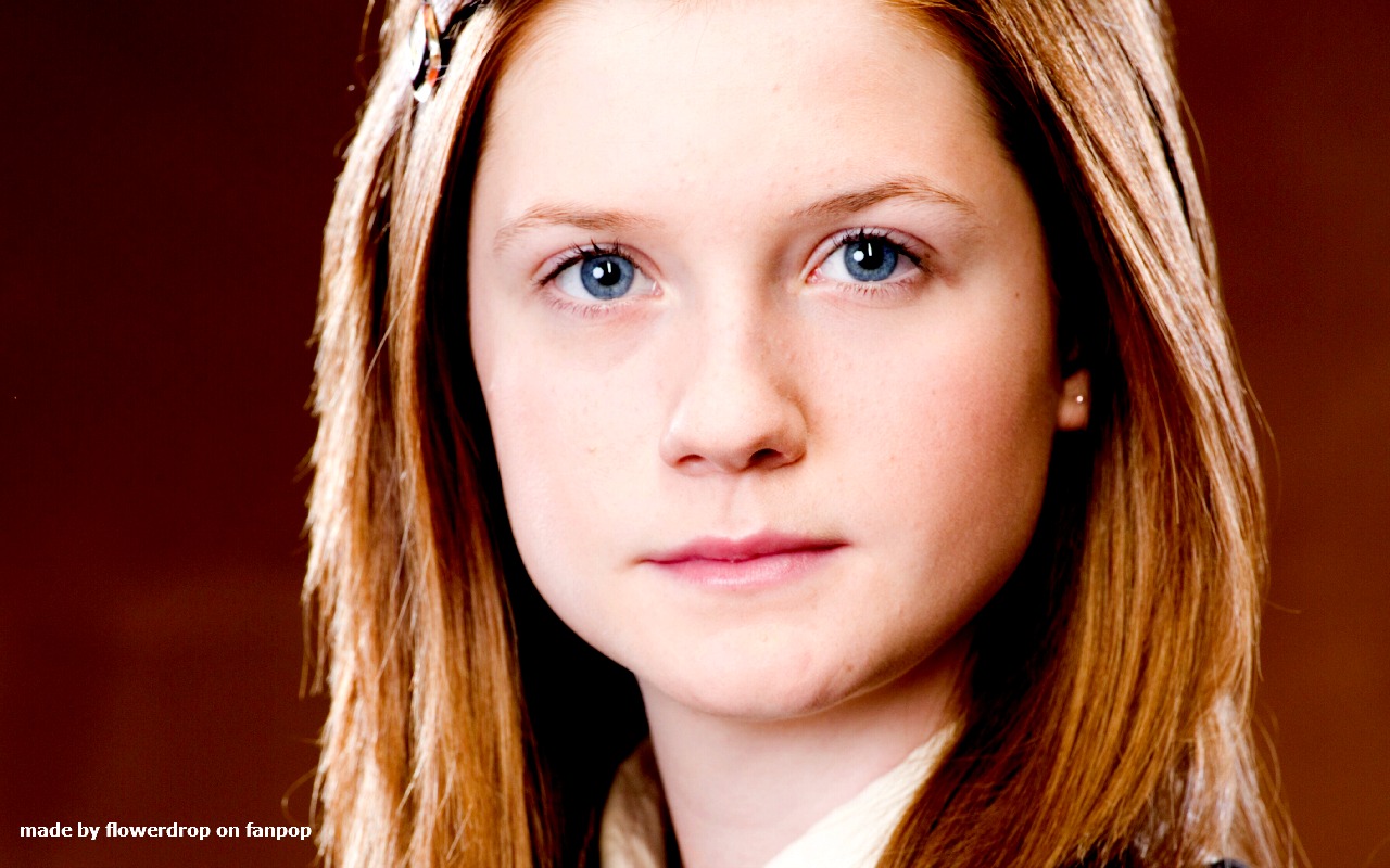 Bonnie Wright Wallpaper  Download to your mobile from PHONEKY