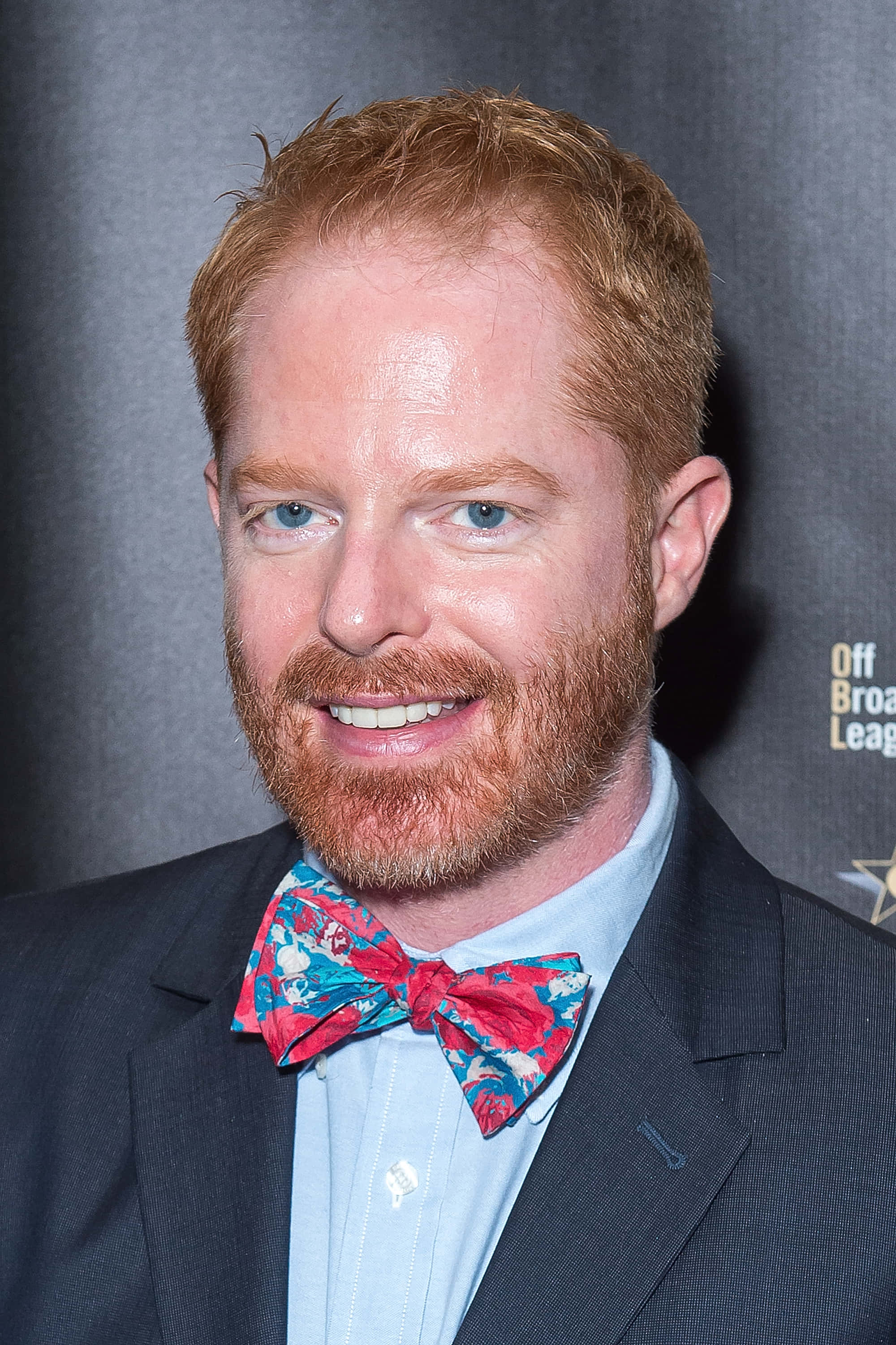 Jesse Tyler Ferguson X Wallpaper