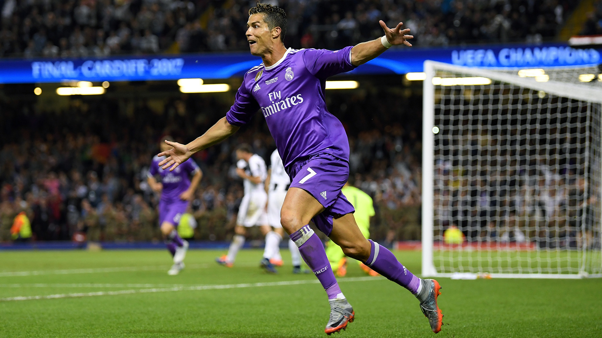 Real Madrid Back Cristiano Ronaldo In Tax Fraud Row Goal