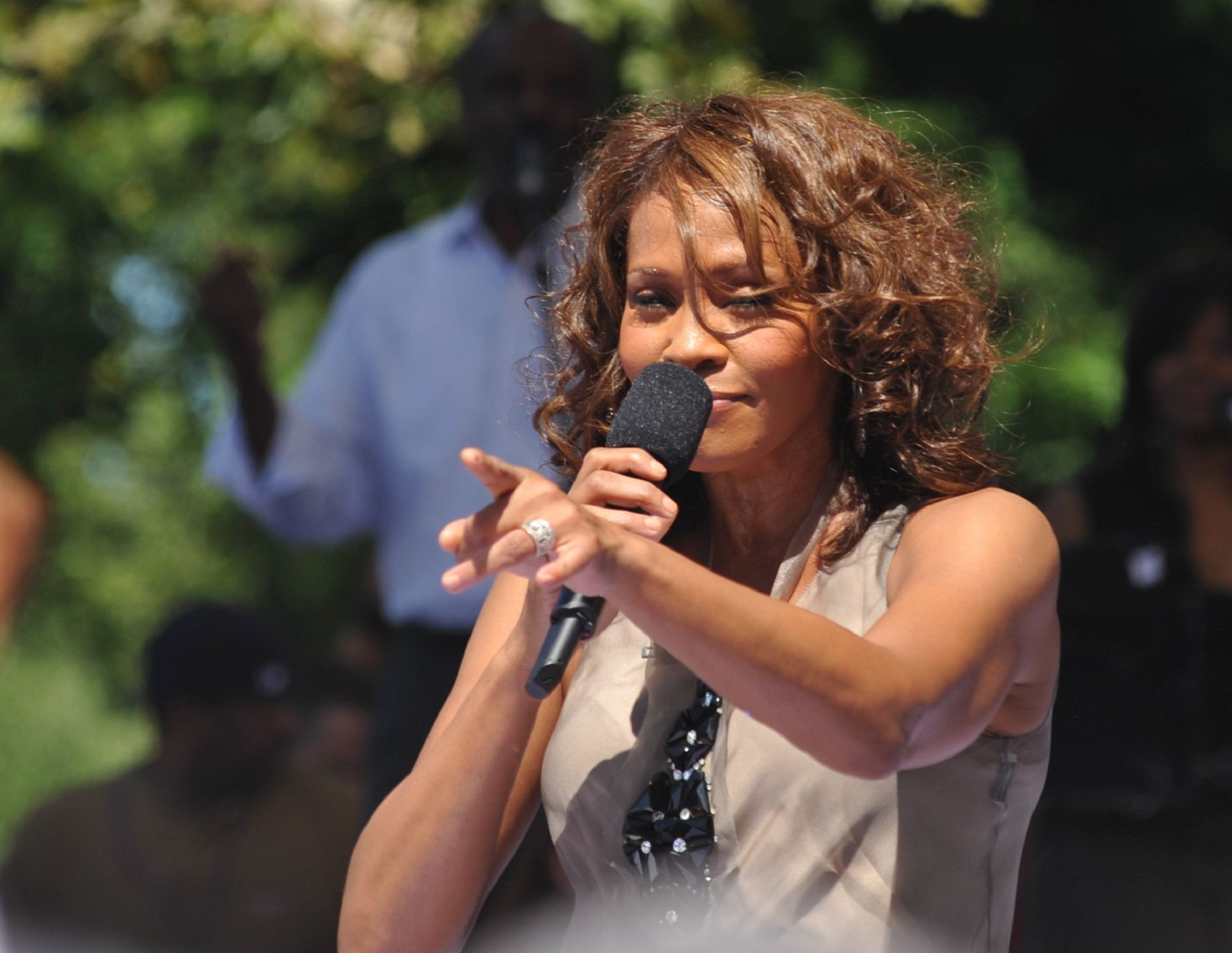 Whitney Houston Wallpaper Hq
