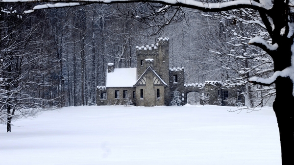 Cleveland Snow North Ohio Castle Castles Wallpaper